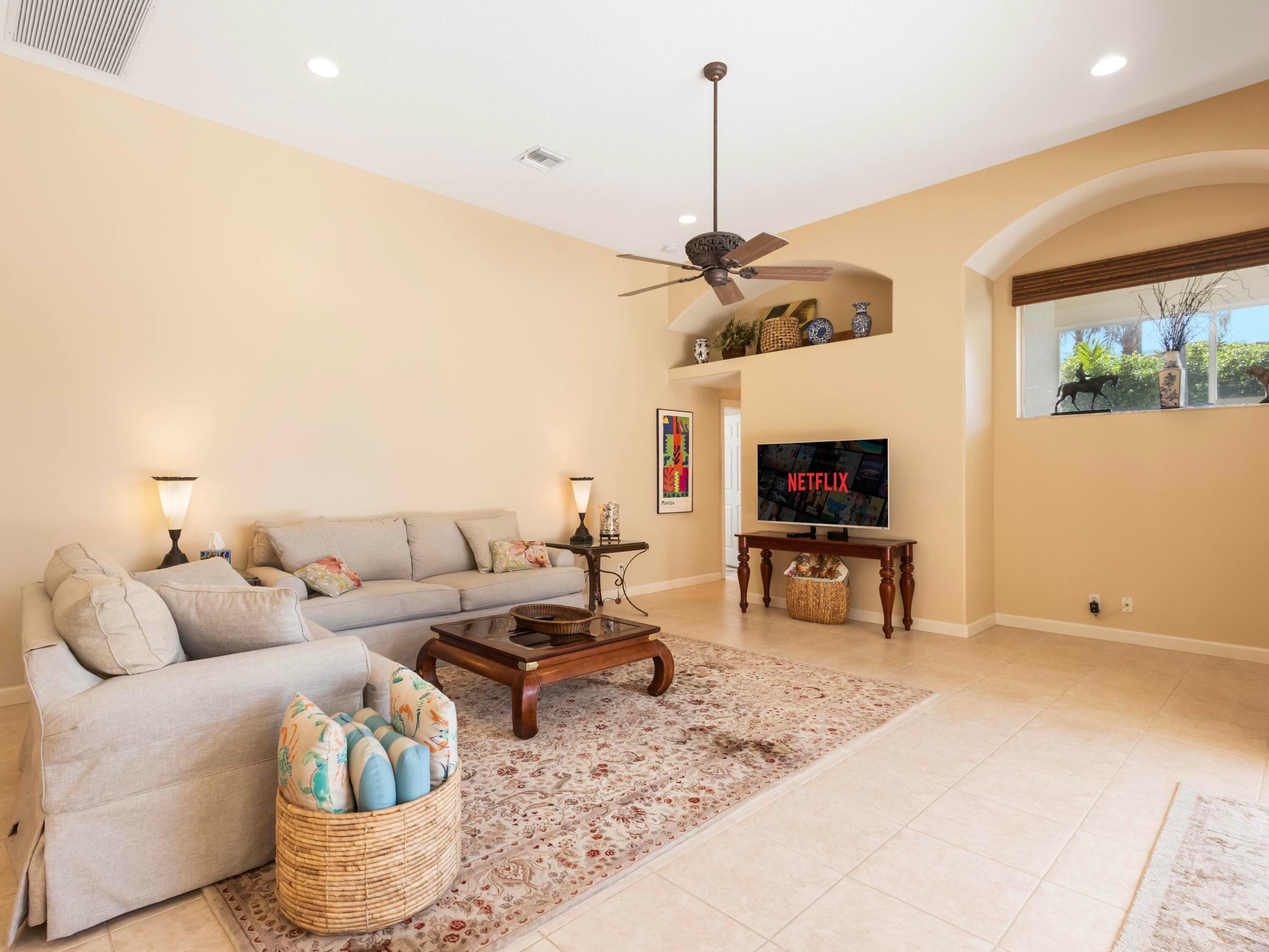 7134 Brunswick Circle