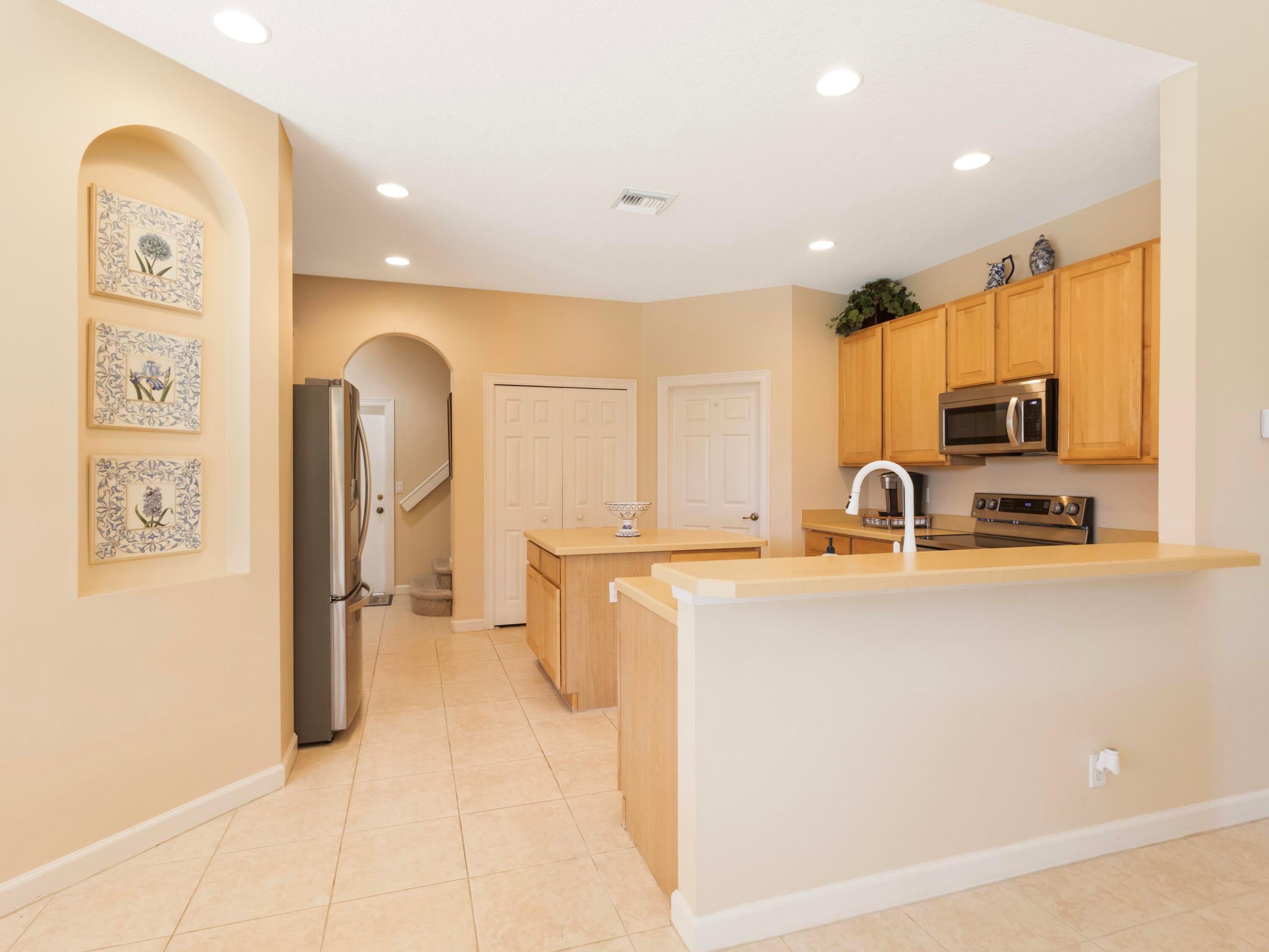 7134 Brunswick Circle