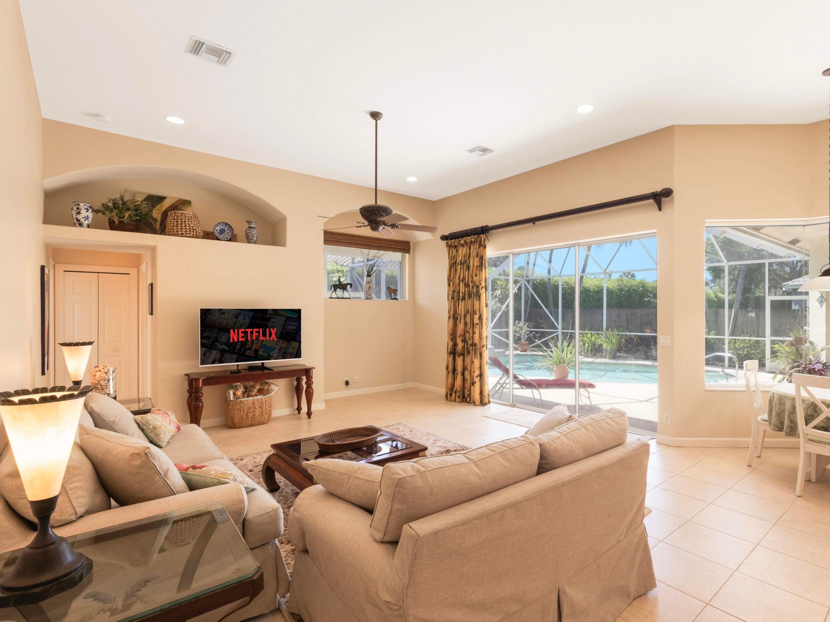 7134 Brunswick Circle