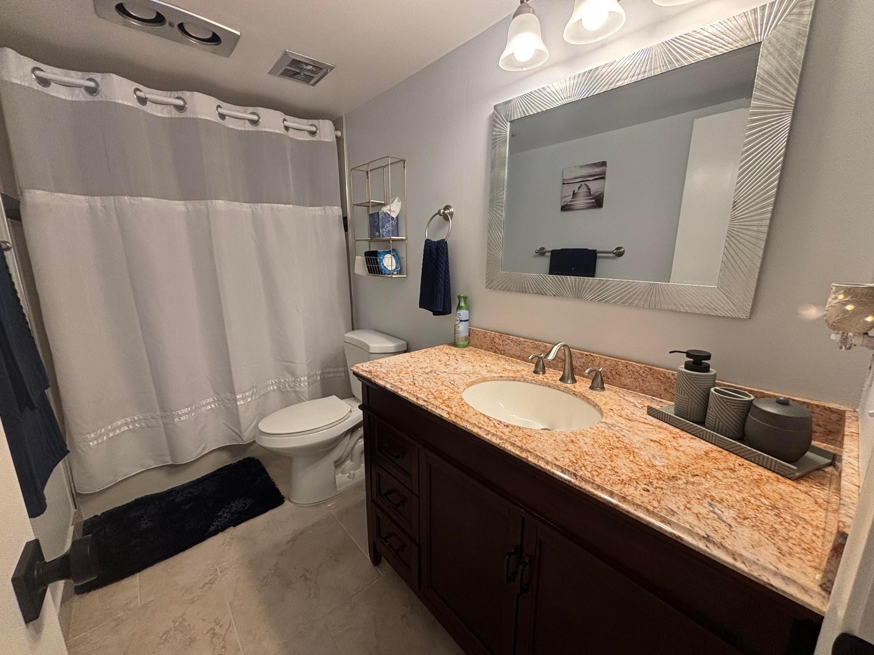 1705 Presidential Way N B101