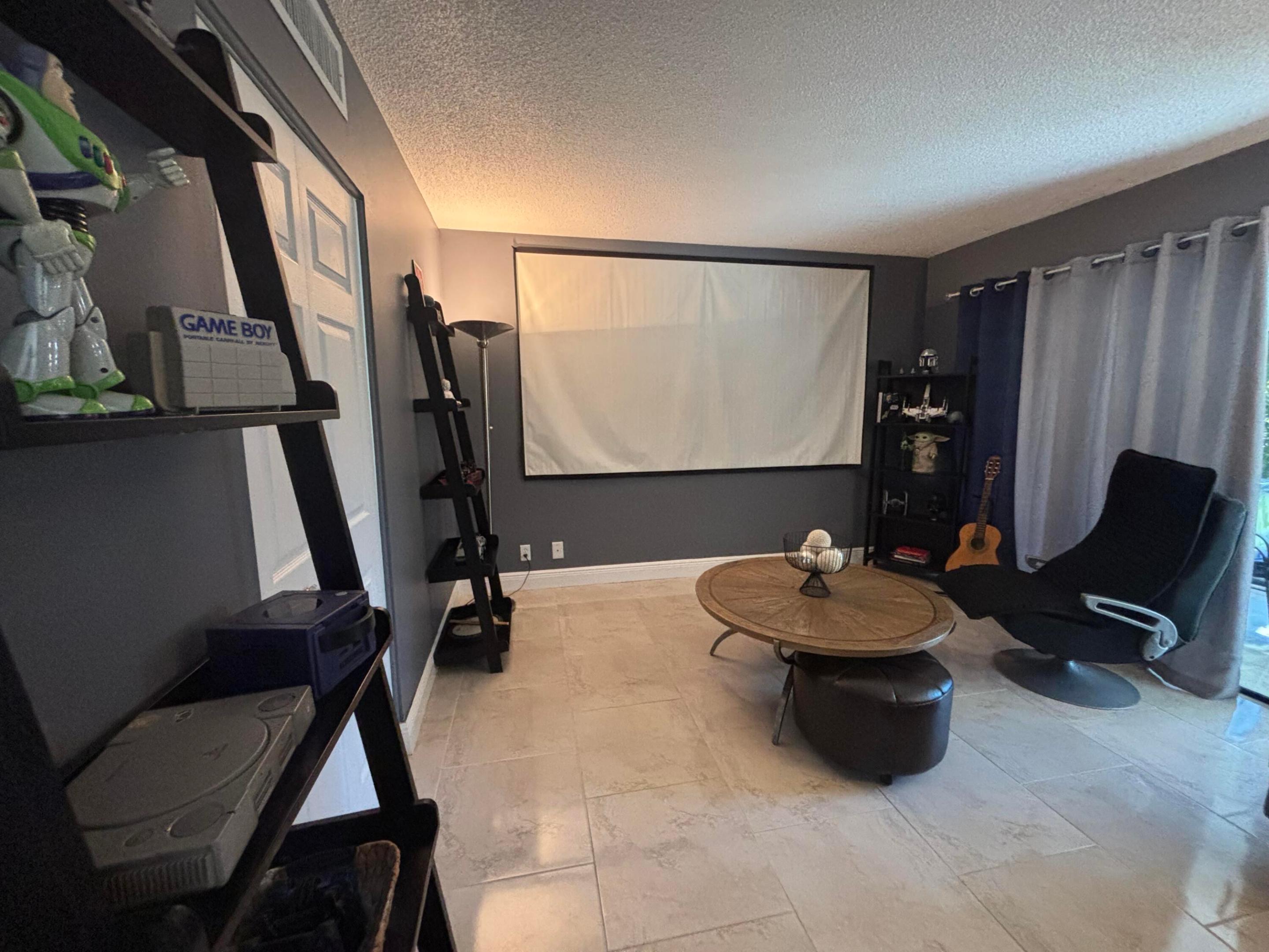 1705 Presidential Way N B101