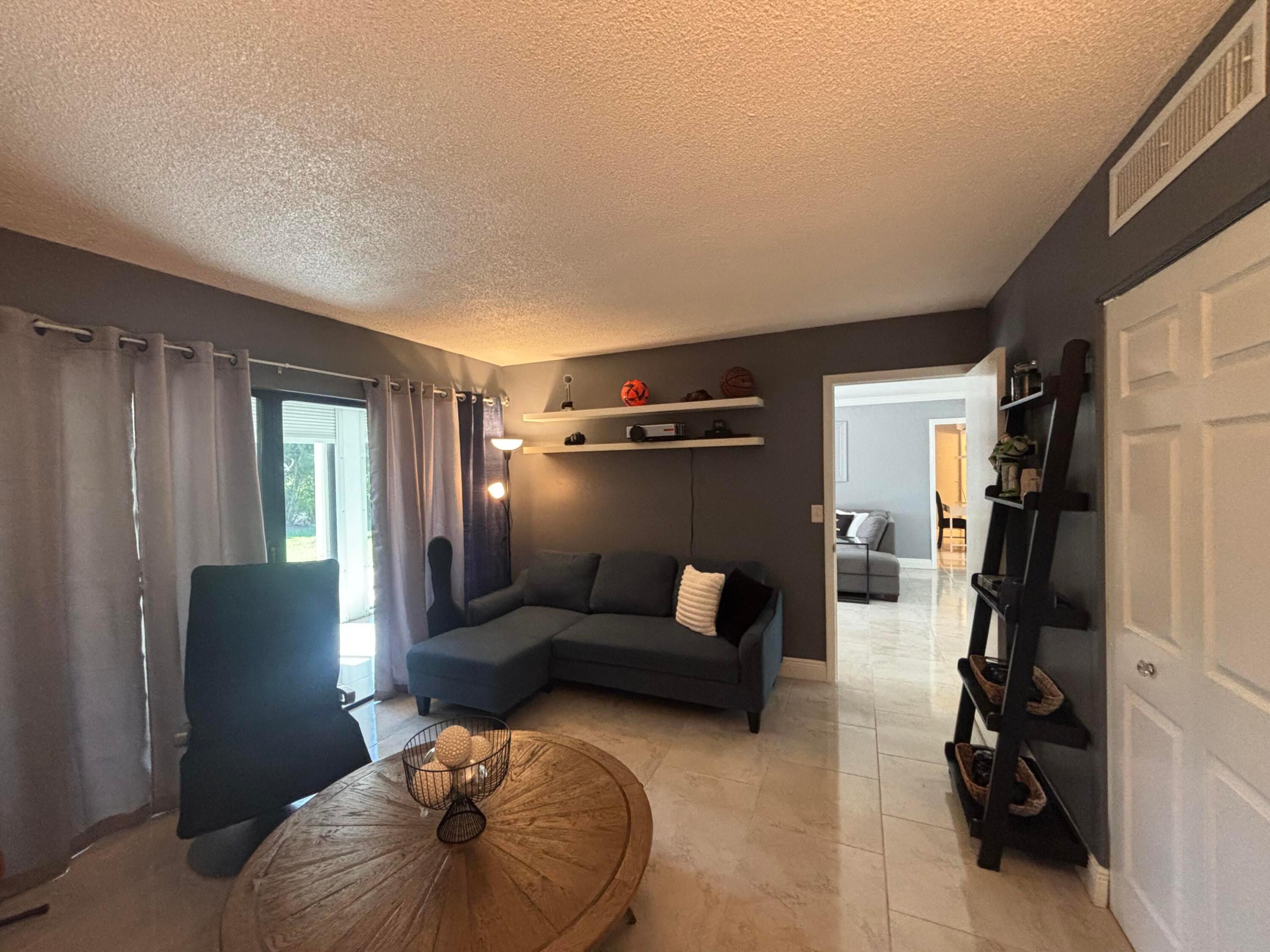 1705 Presidential Way N B101