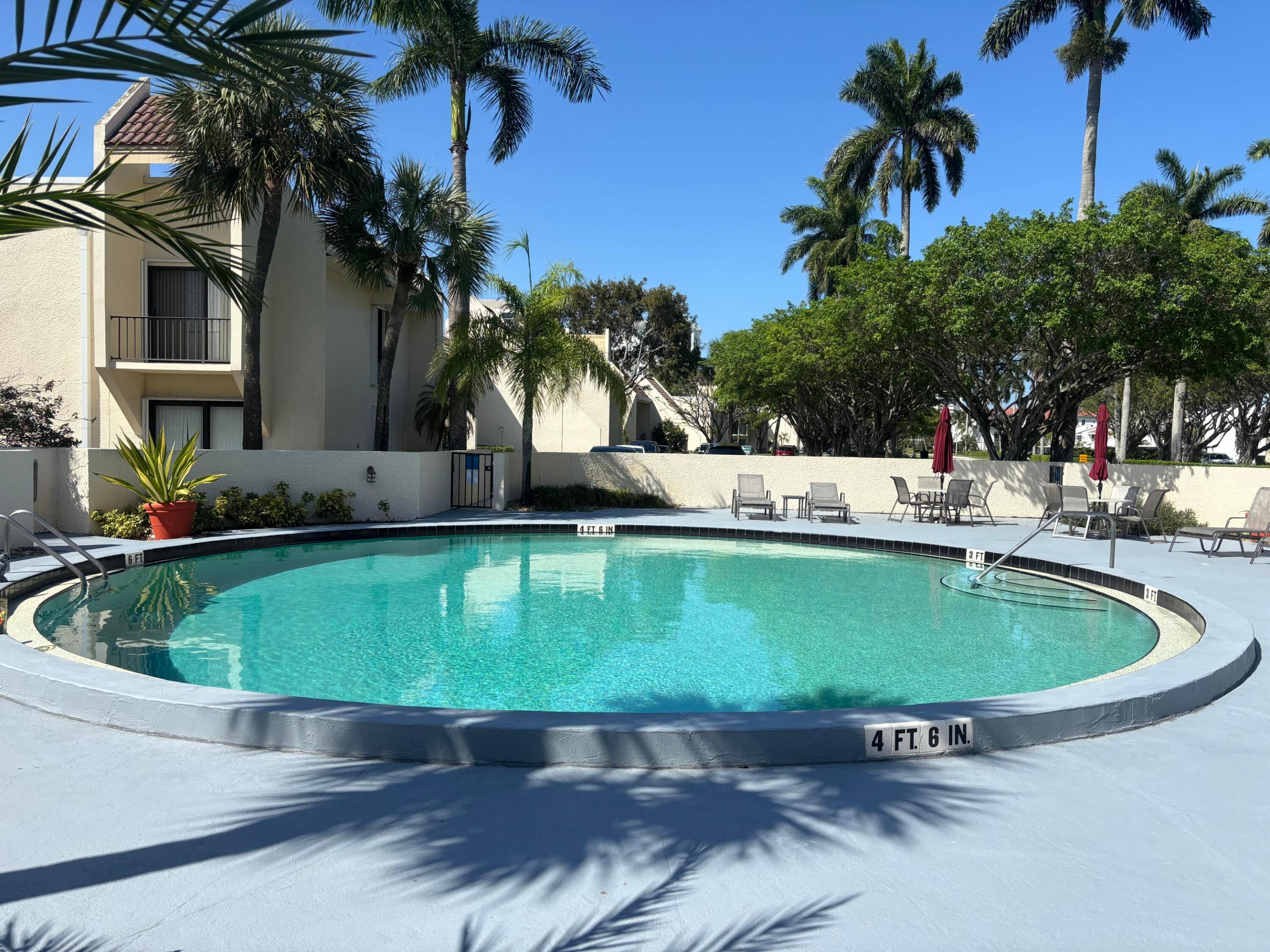 1705 Presidential Way N B101