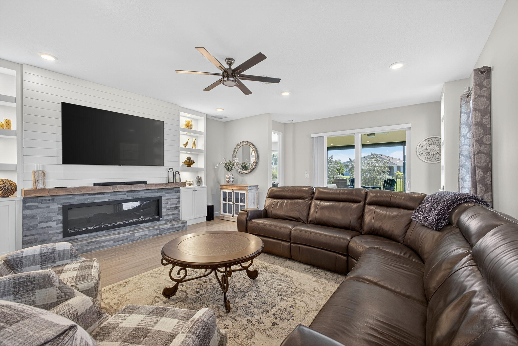 1220 Haywagon Trail