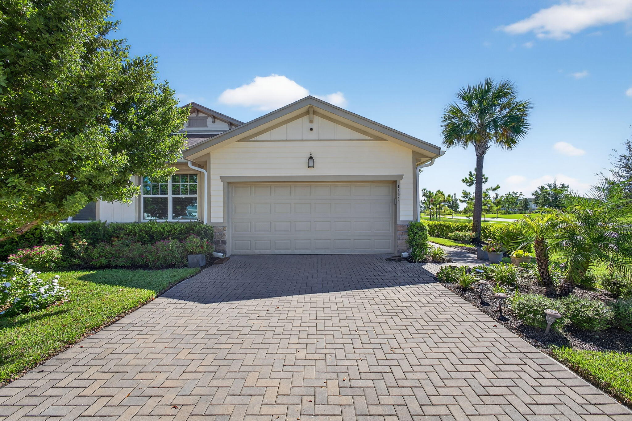 1220 Haywagon Trail