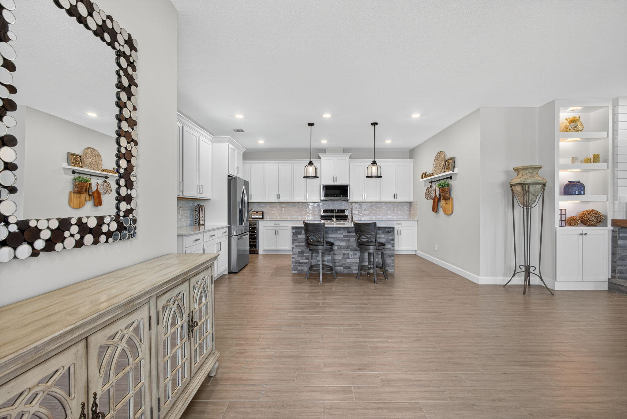 1220 Haywagon Trail