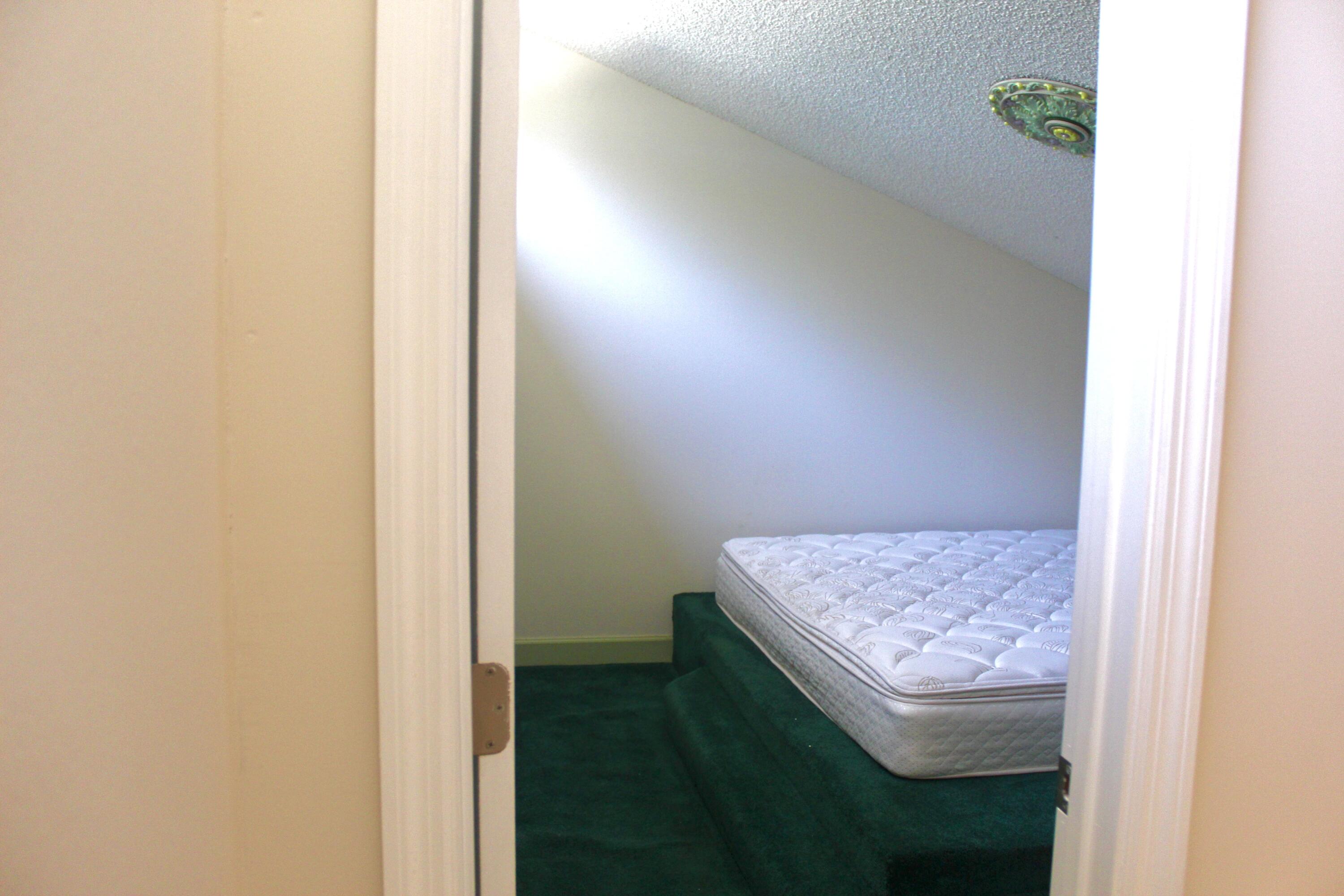5130 Nesting Way C