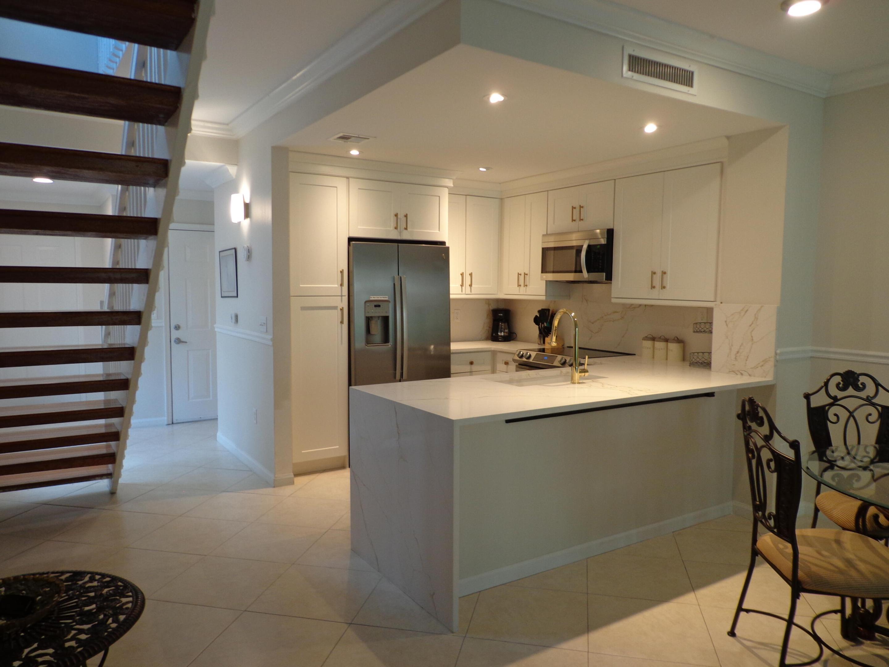 11771 Saint Andrews Place 106
