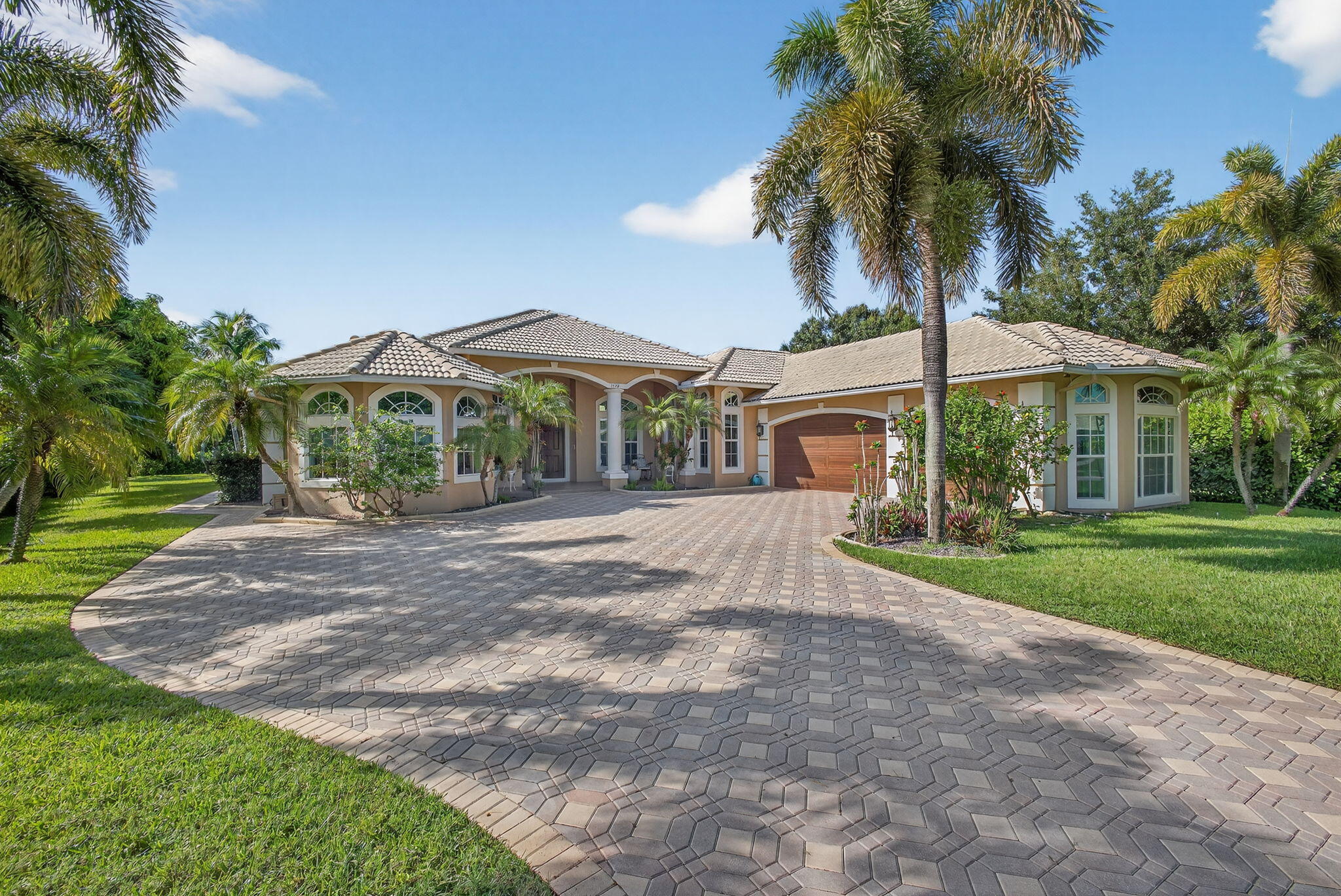 15550 Rolling Meadows Circle