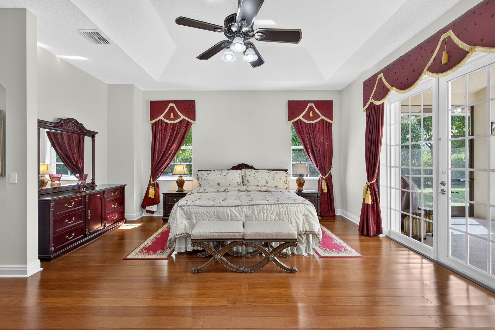 15550 Rolling Meadows Circle