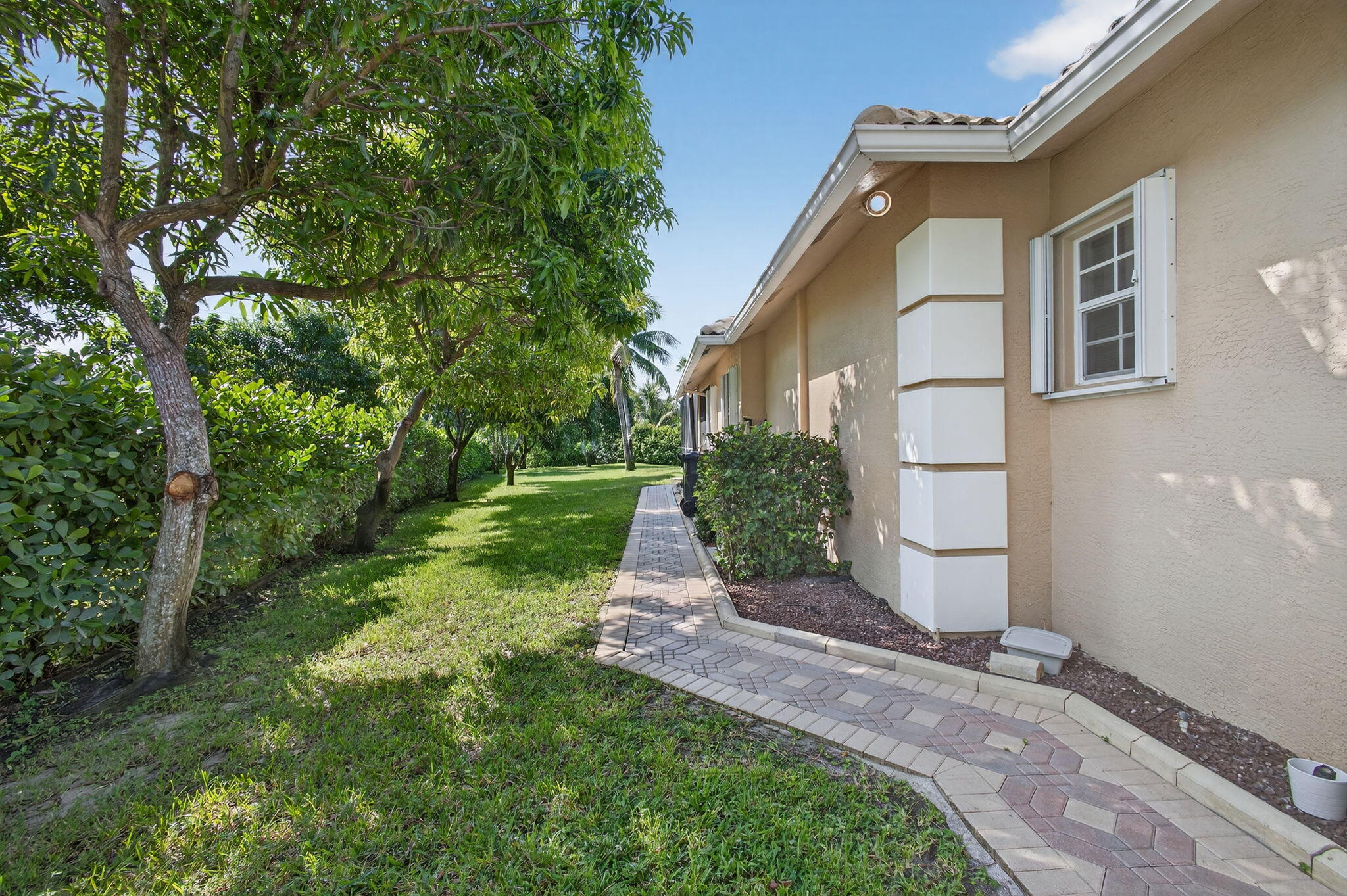 15550 Rolling Meadows Circle