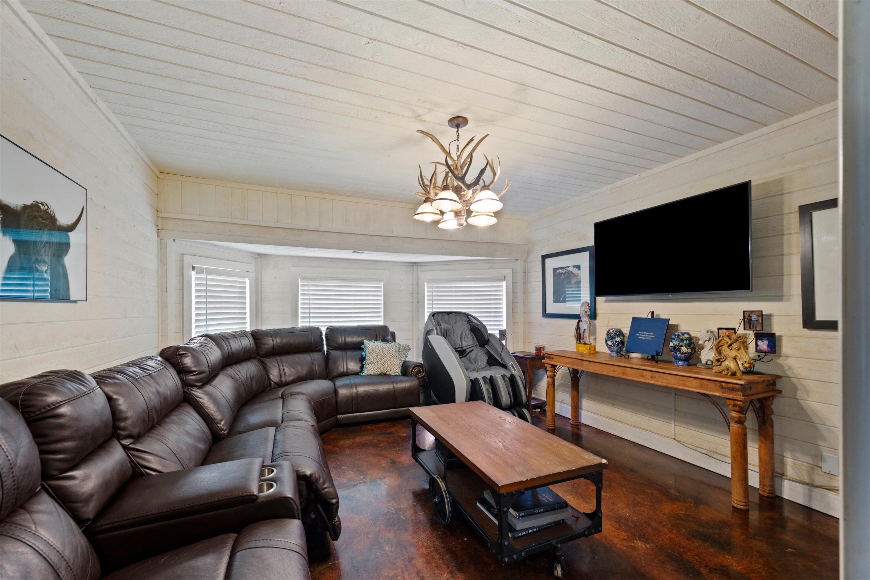 2915 Doe Trail
