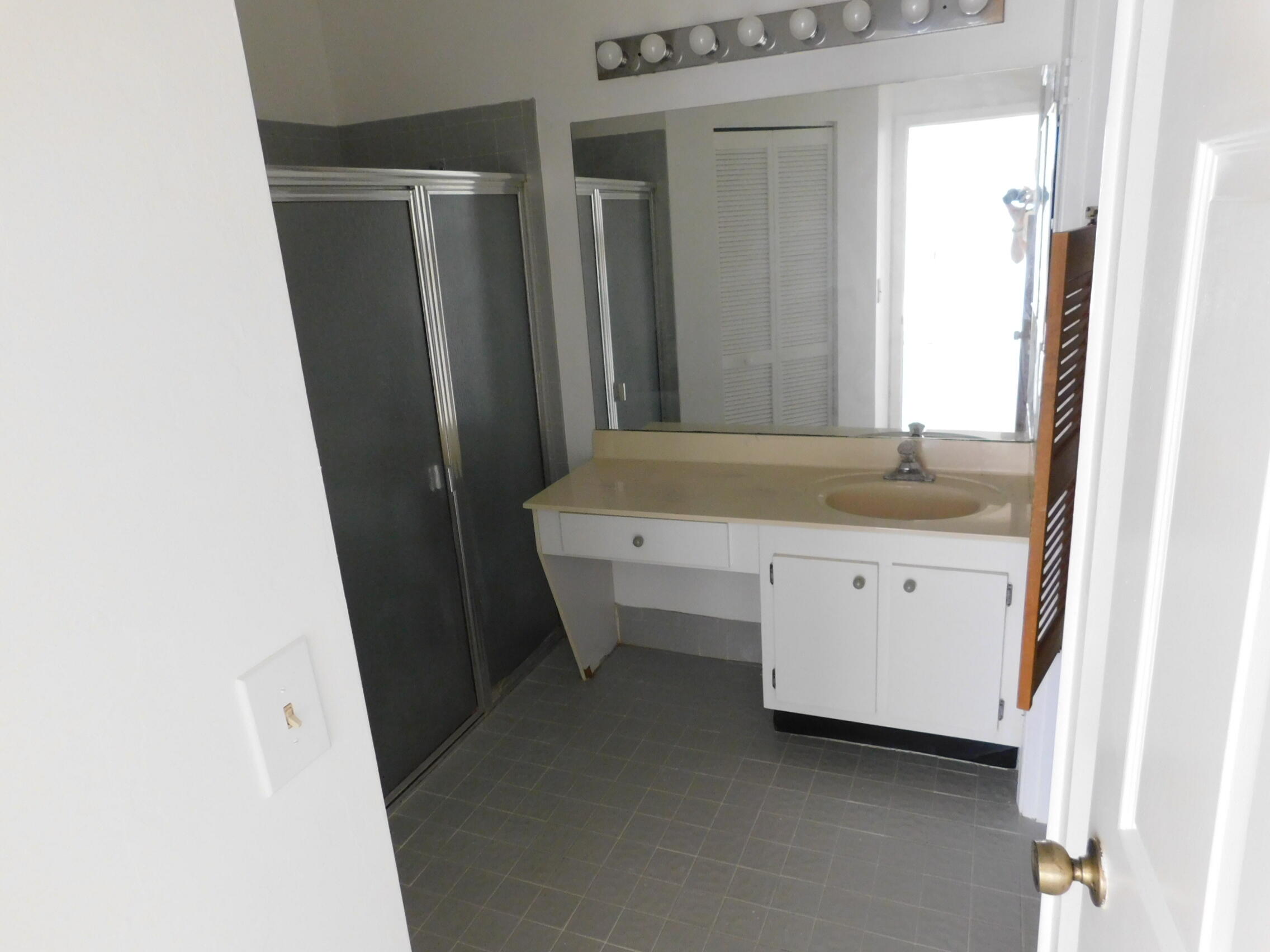 1049 Mourning Dove Lane