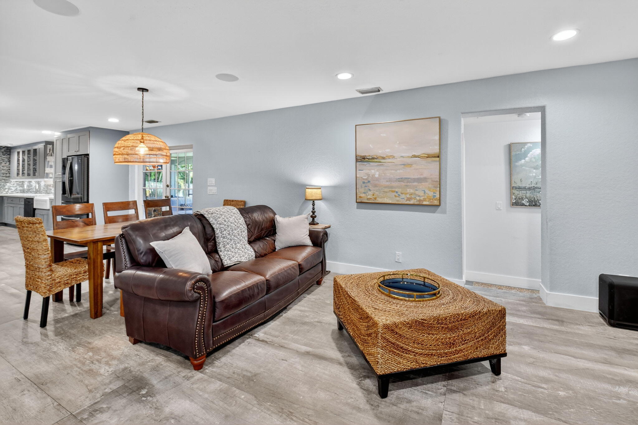 1216 NW 8th Court