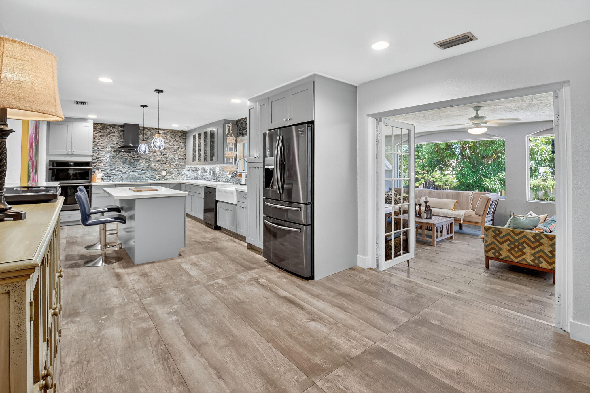 1216 NW 8th Court