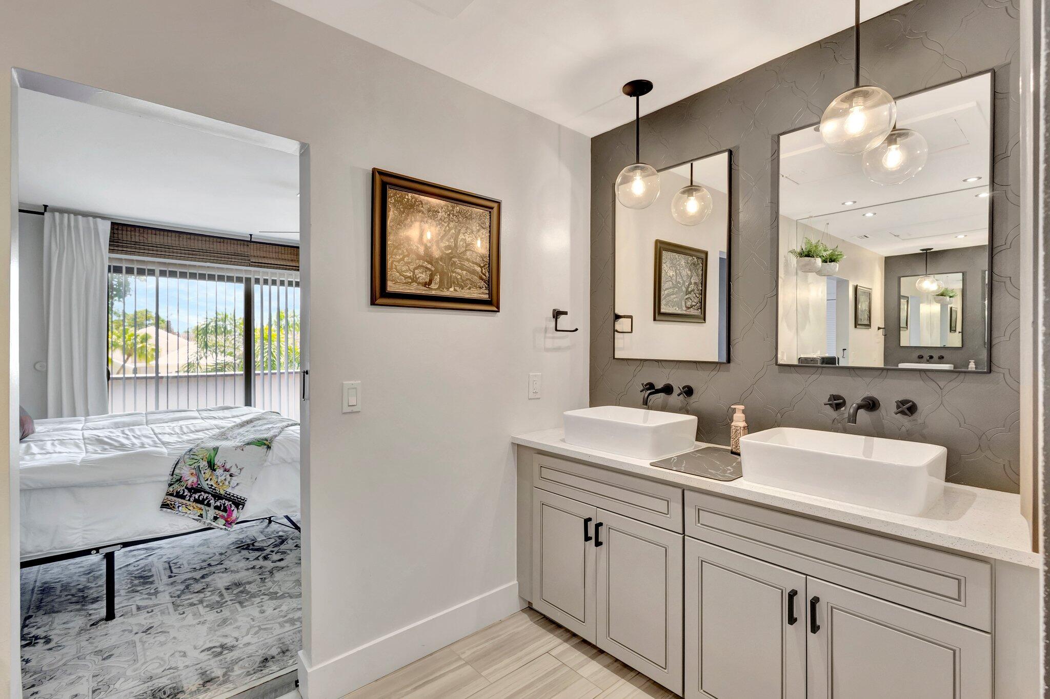 13400 Bedford Mews Court