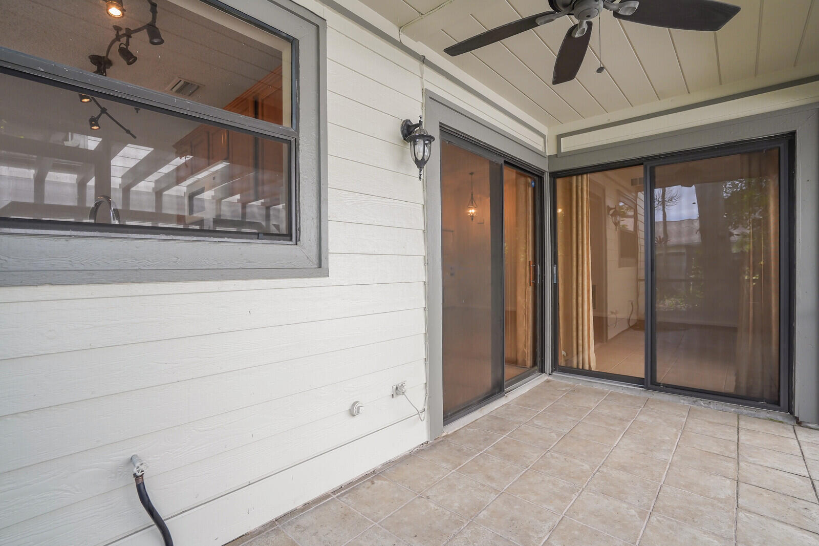 2533 Bedford Mews Dr