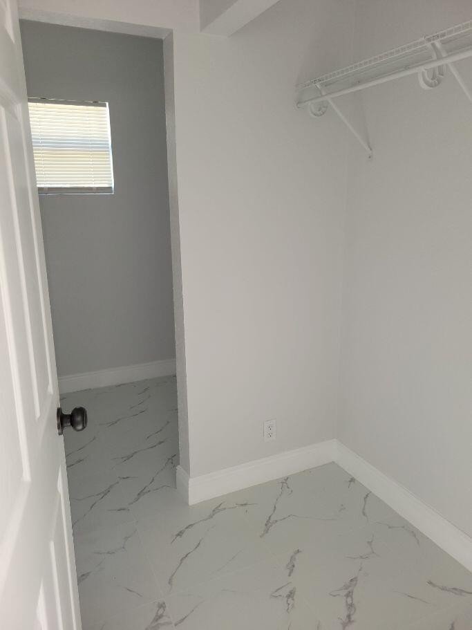 1119 W 32nd Street