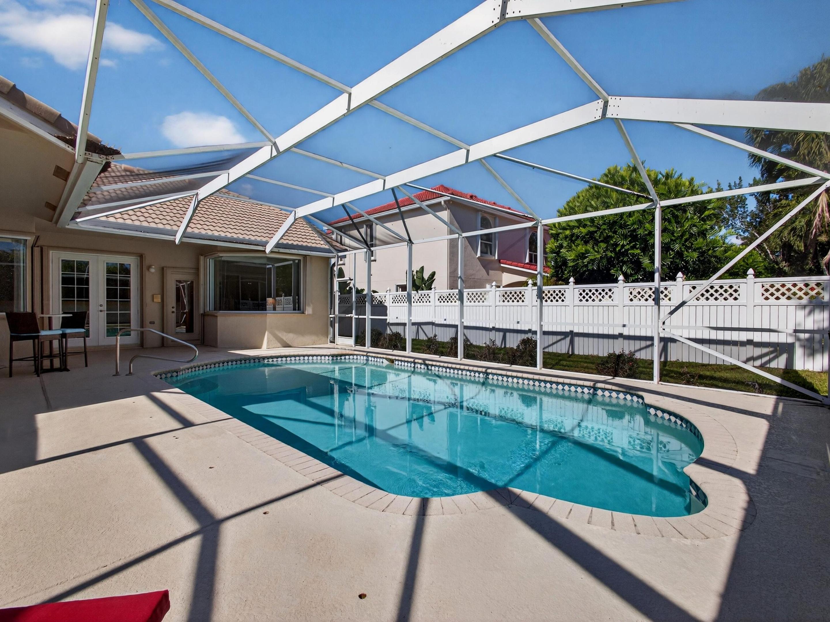 7128 Brunswick Circle