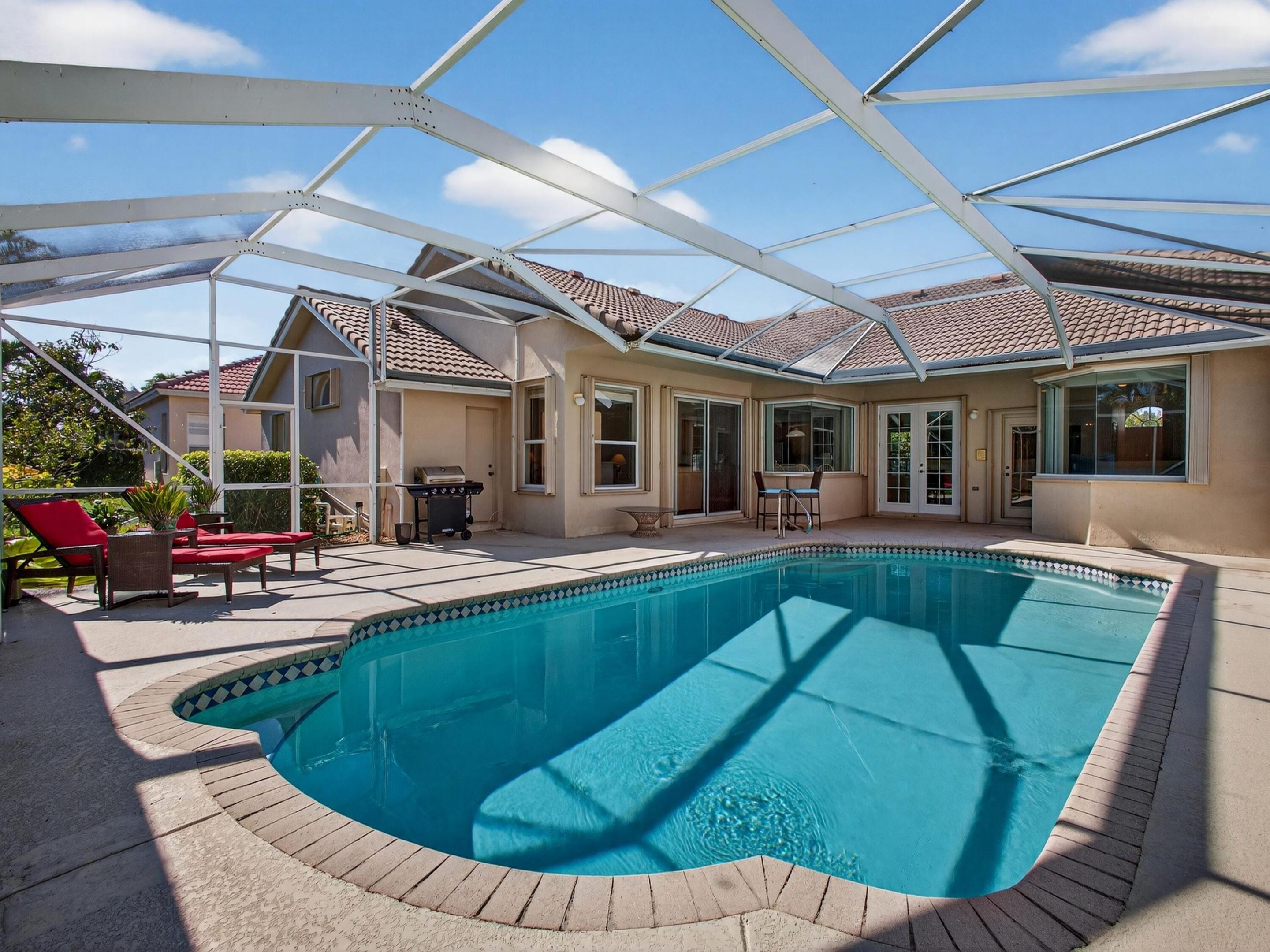 7128 Brunswick Circle