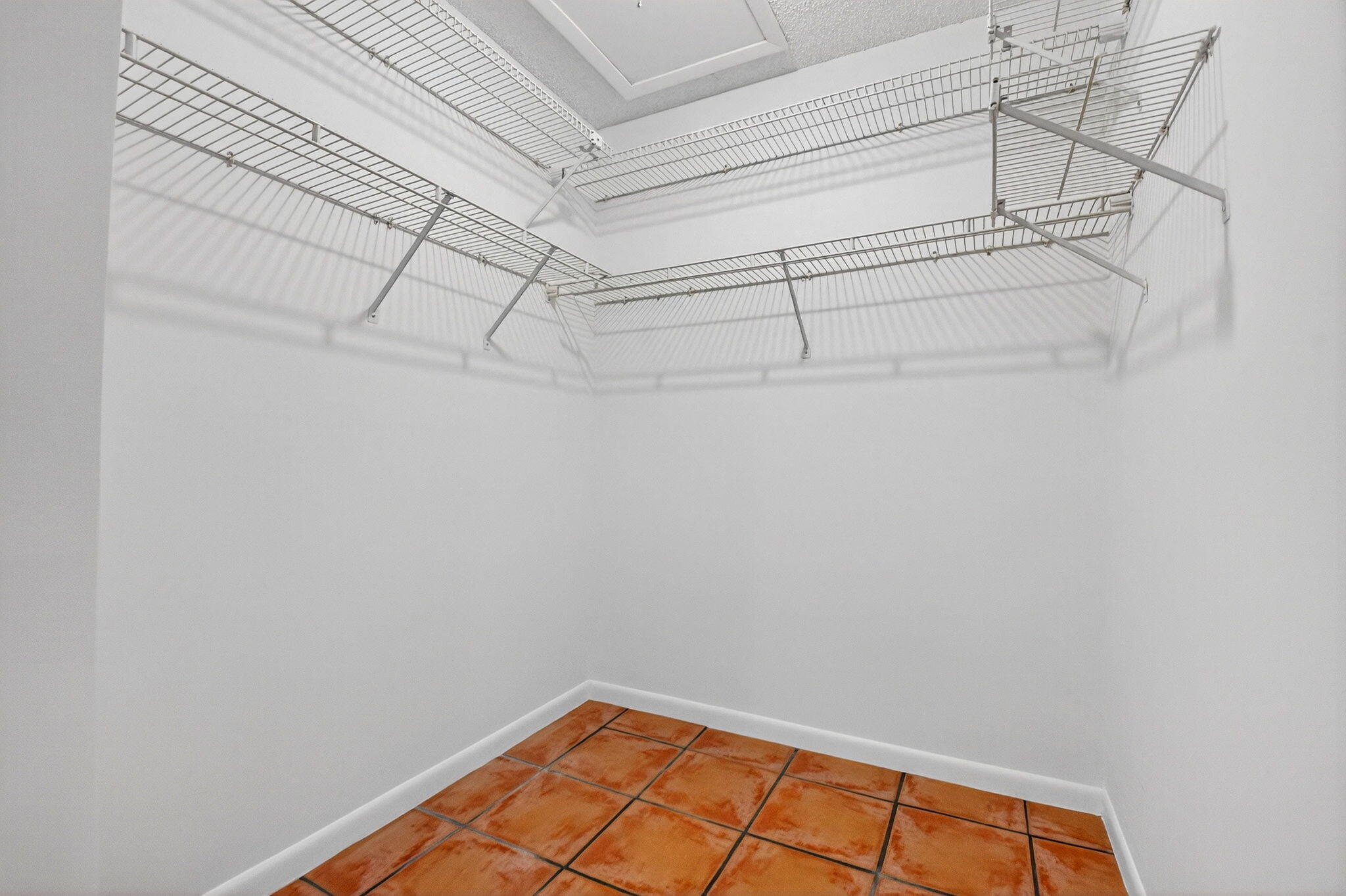 2515 Bedford Mews Drive