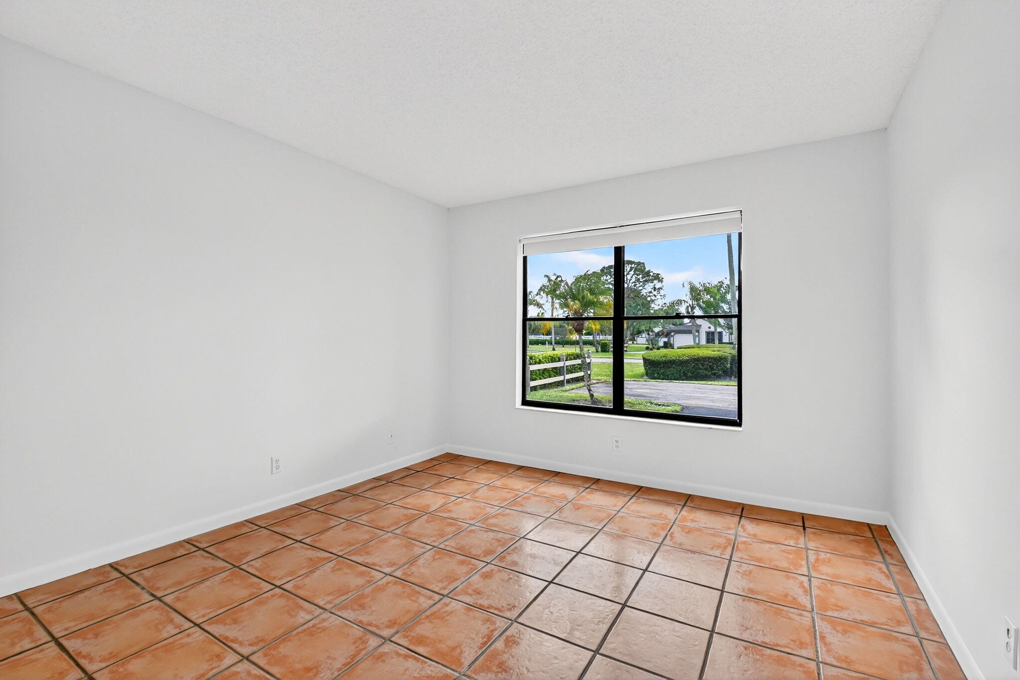 2515 Bedford Mews Drive