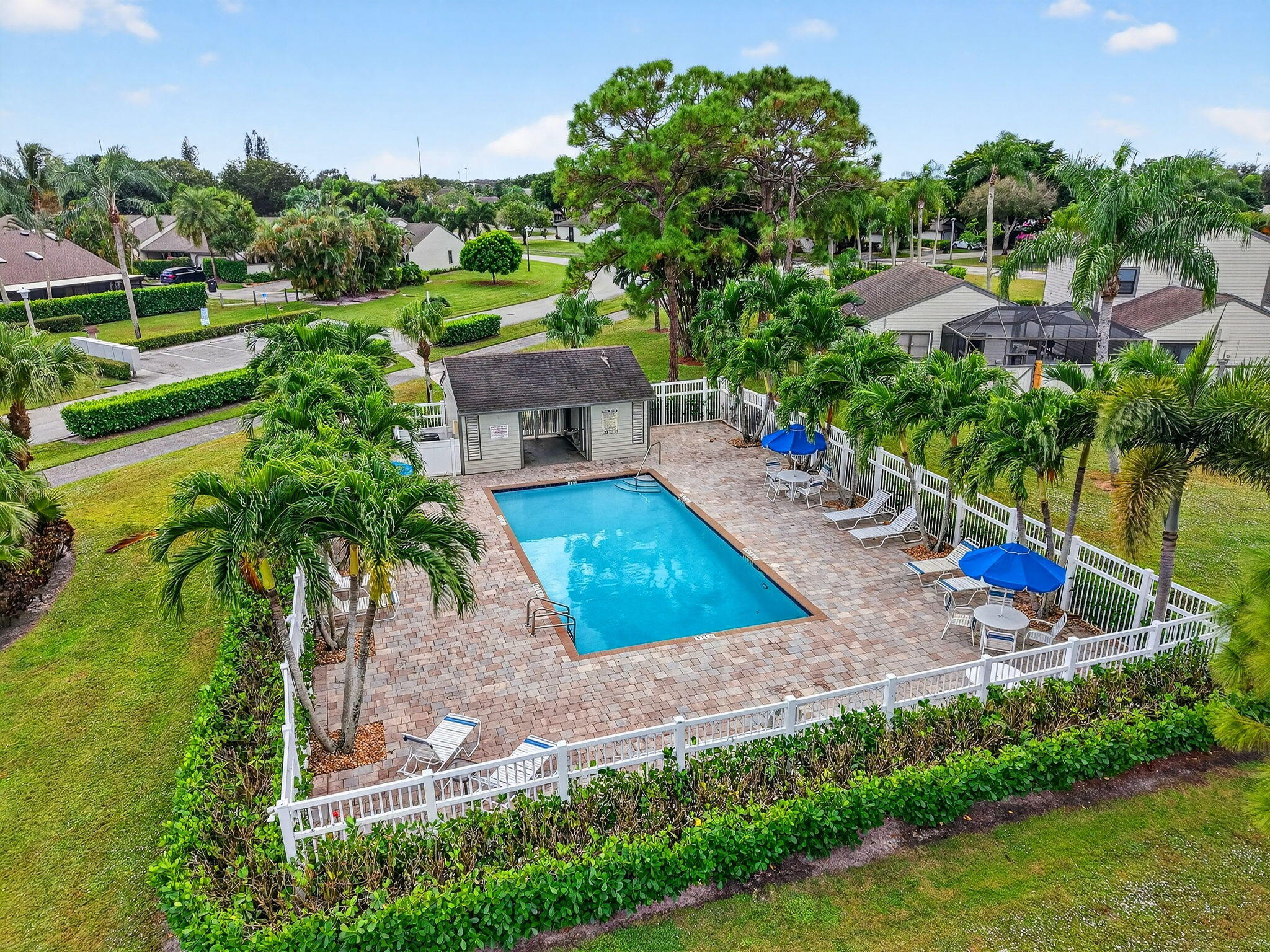 2515 Bedford Mews Drive