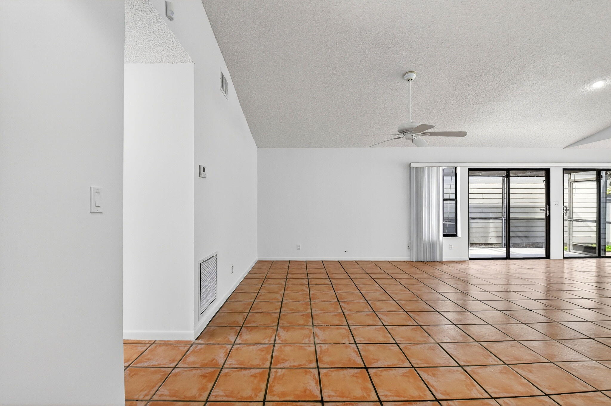 2515 Bedford Mews Drive