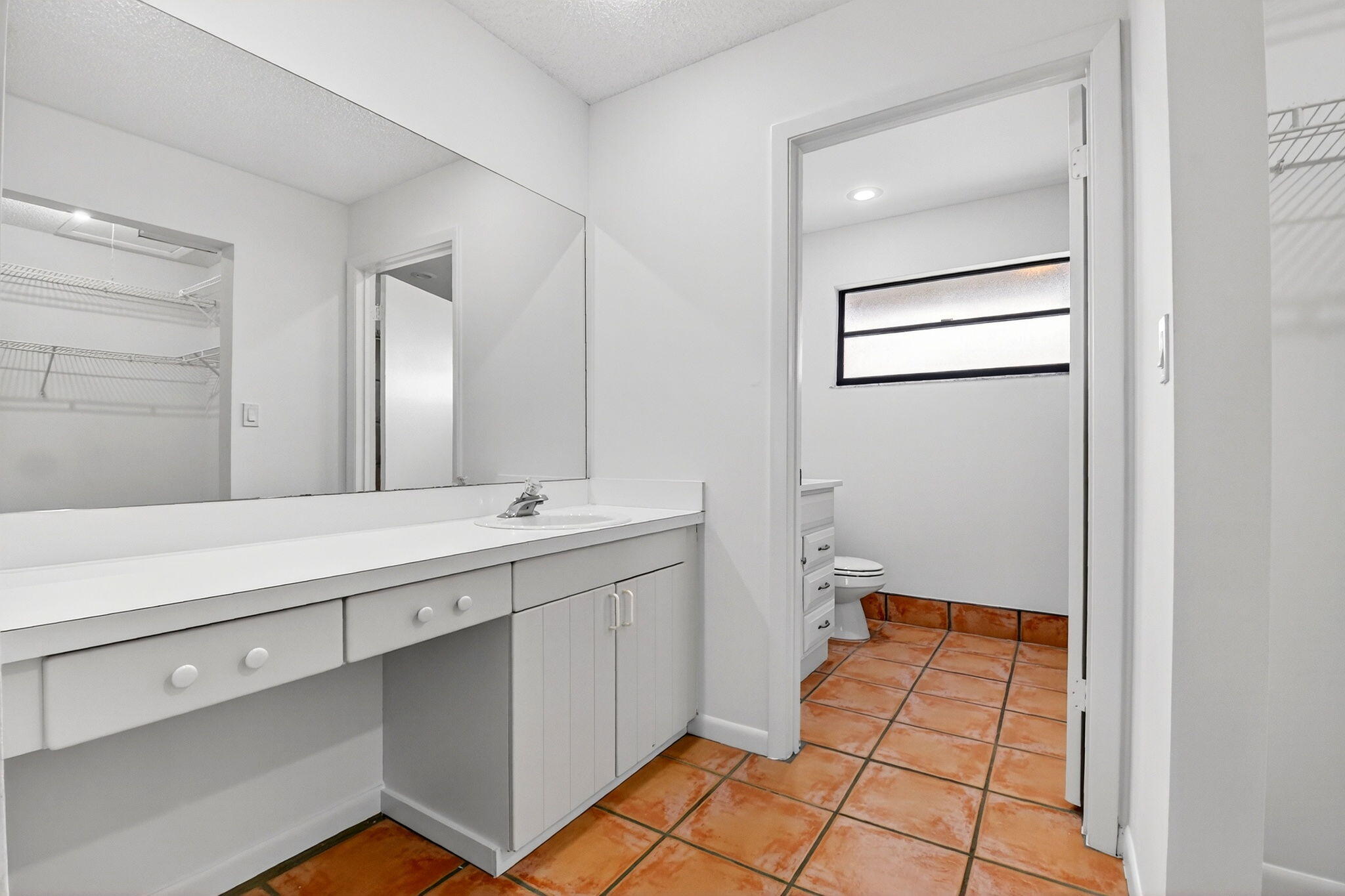 2515 Bedford Mews Drive