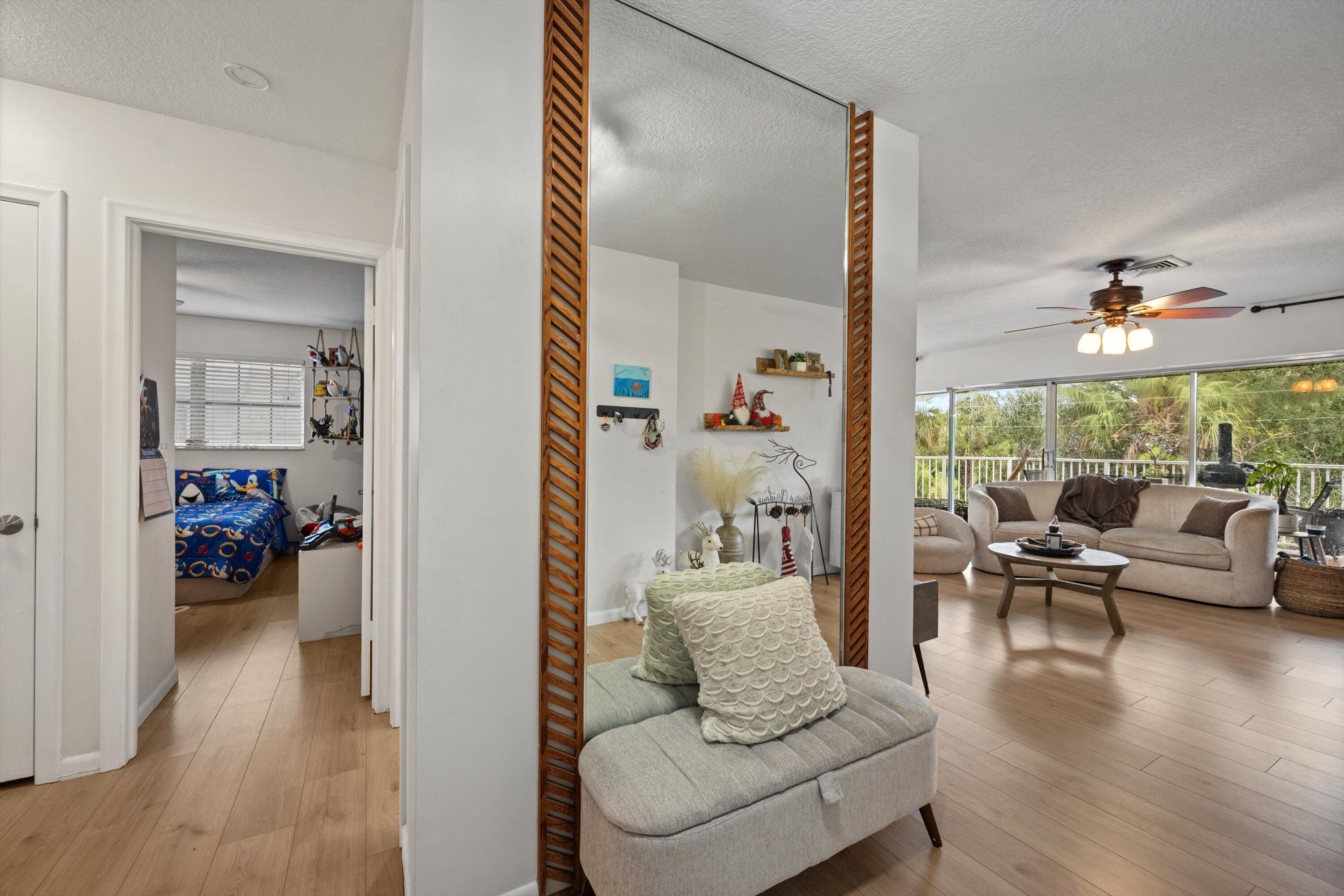 404 Pine Tree Court 6