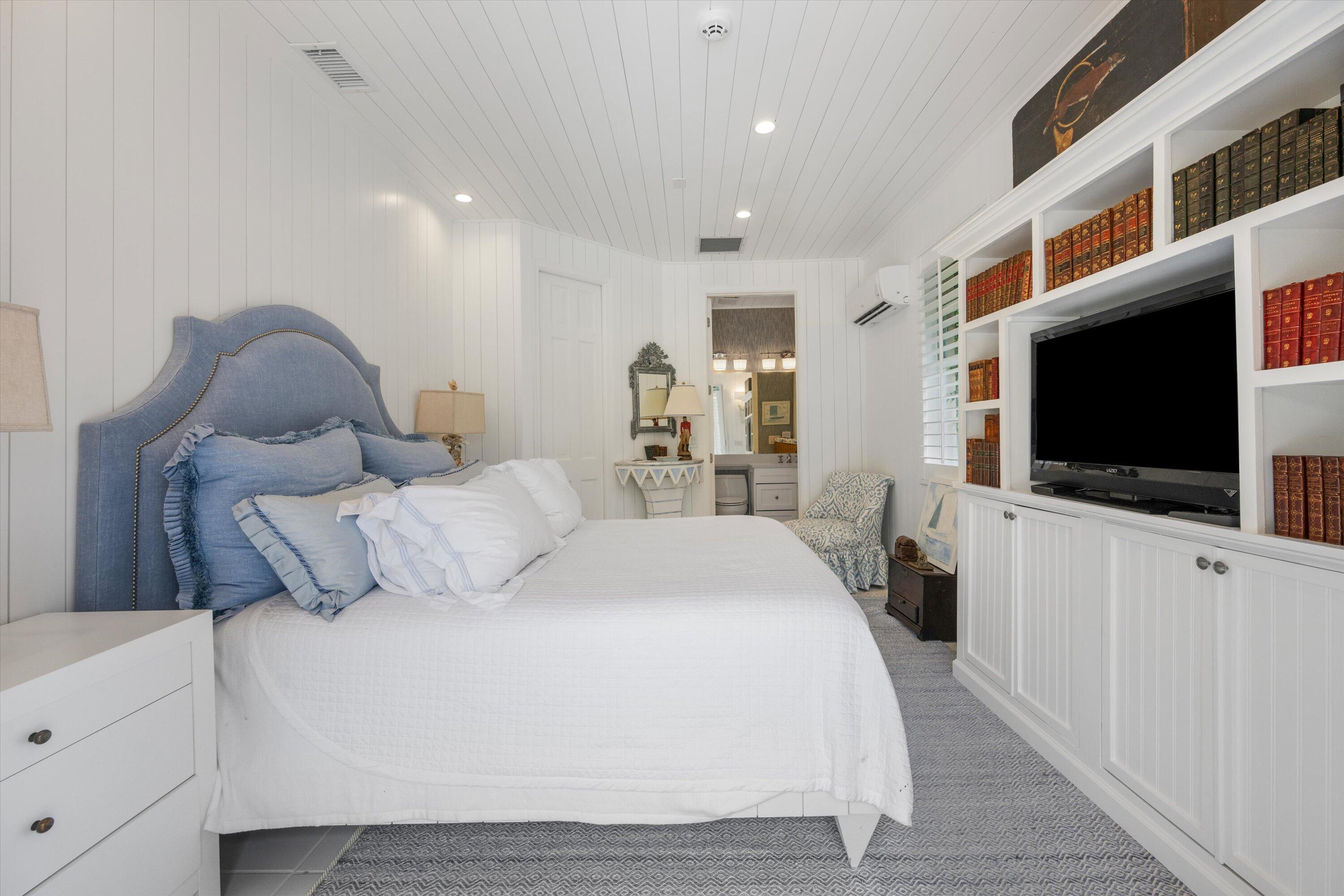 14130 Calypso Lane