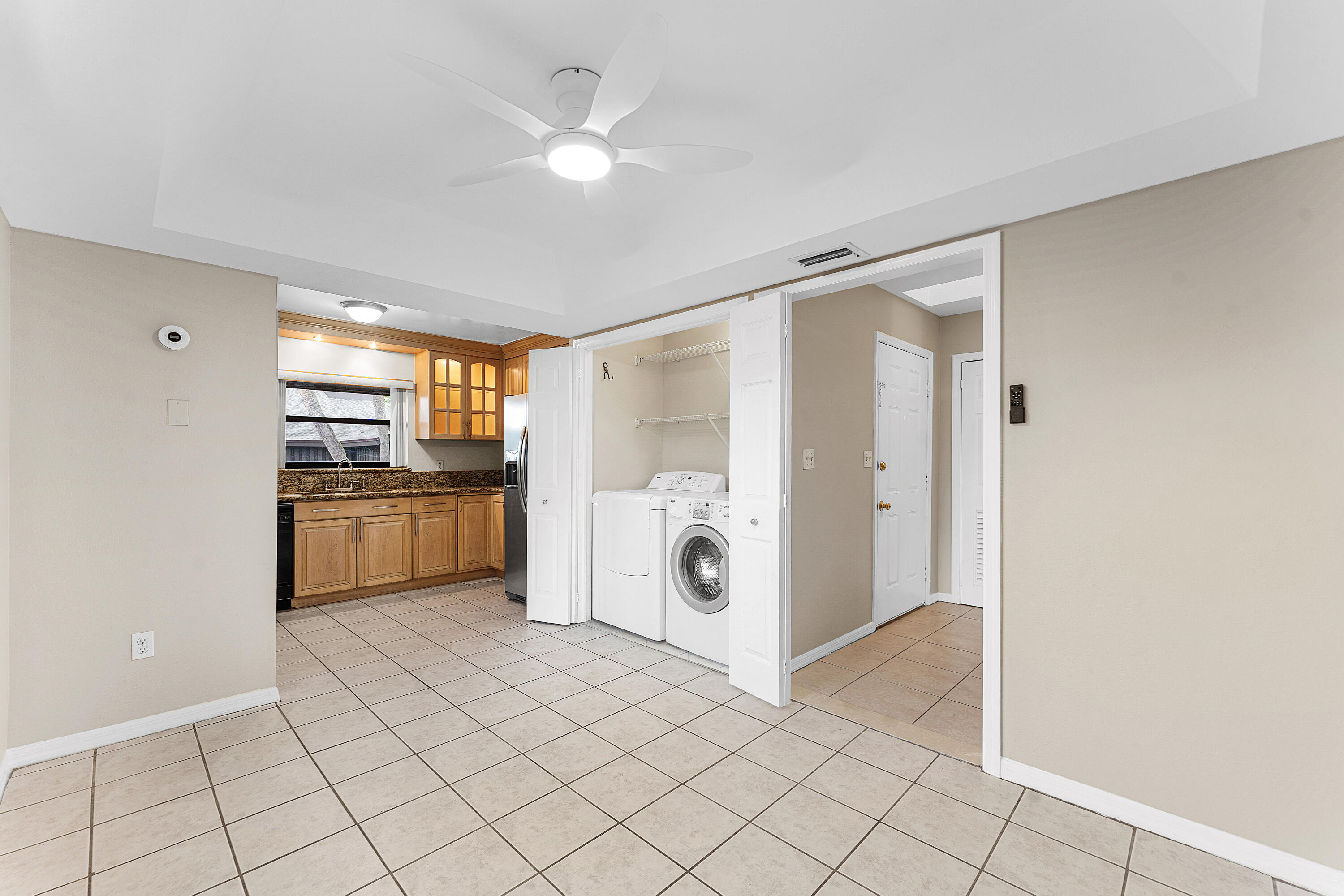 1593 Cabot Lane 8