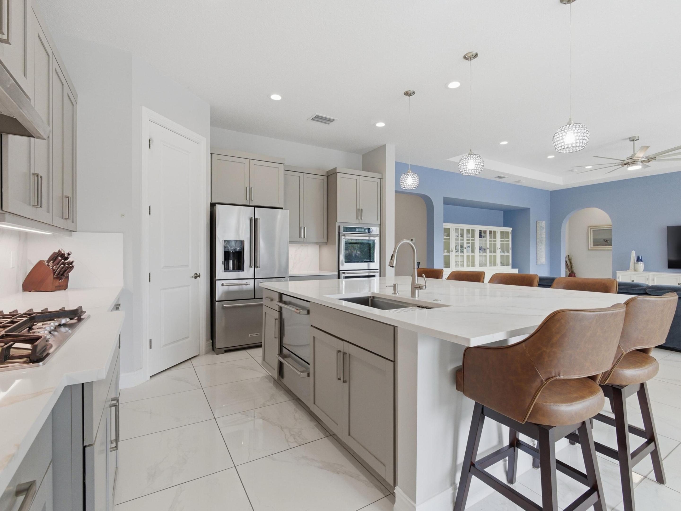 9364 Grand Prix Lane