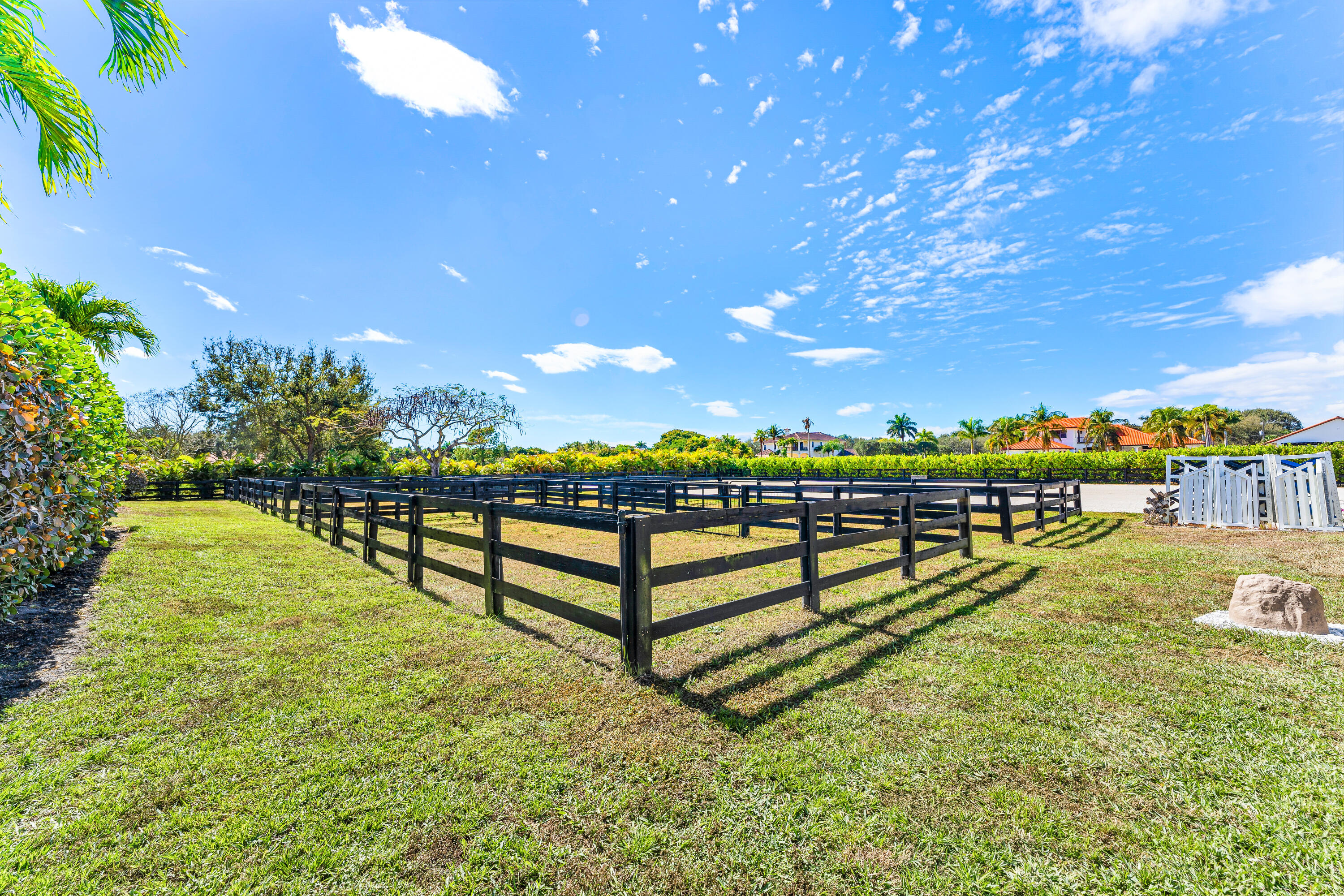 14628 Draft Horse Lane Barn