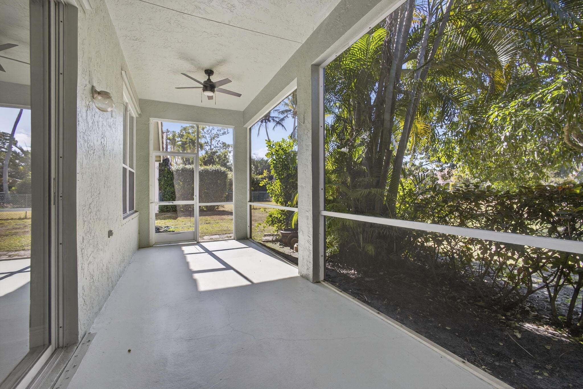 890 Lake Wellington Drive