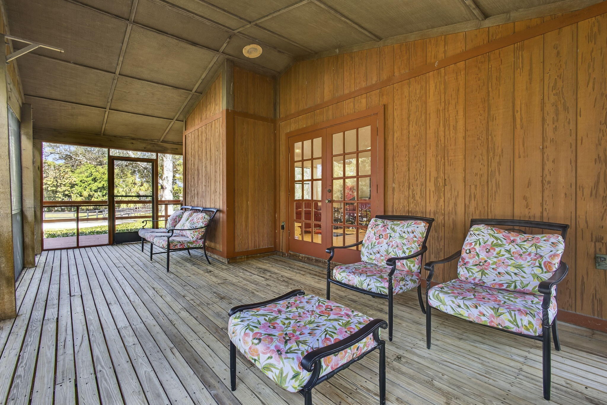 852 Cindy Drive