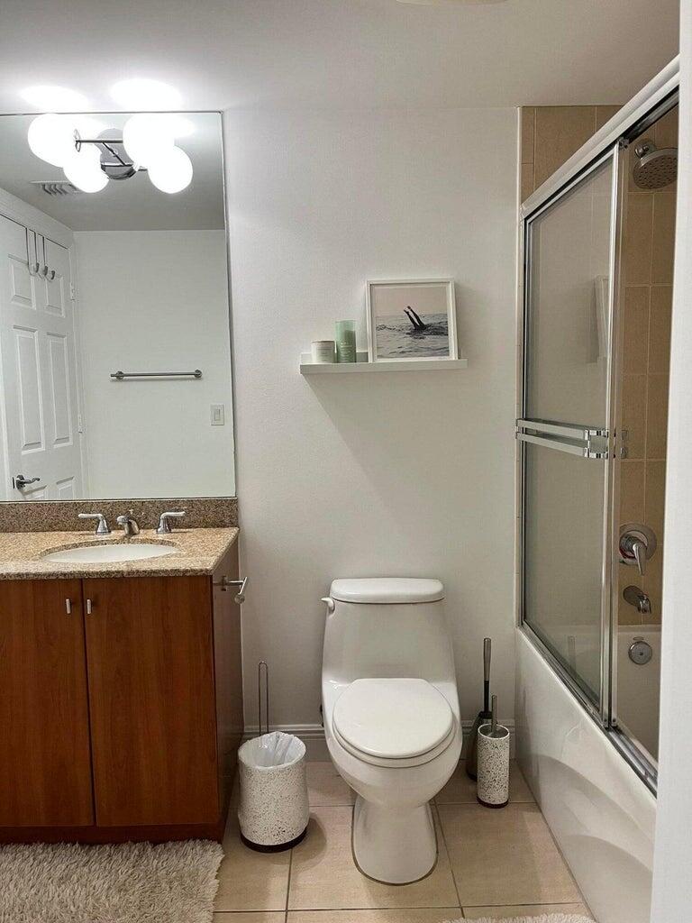 610 Clematis Street 503