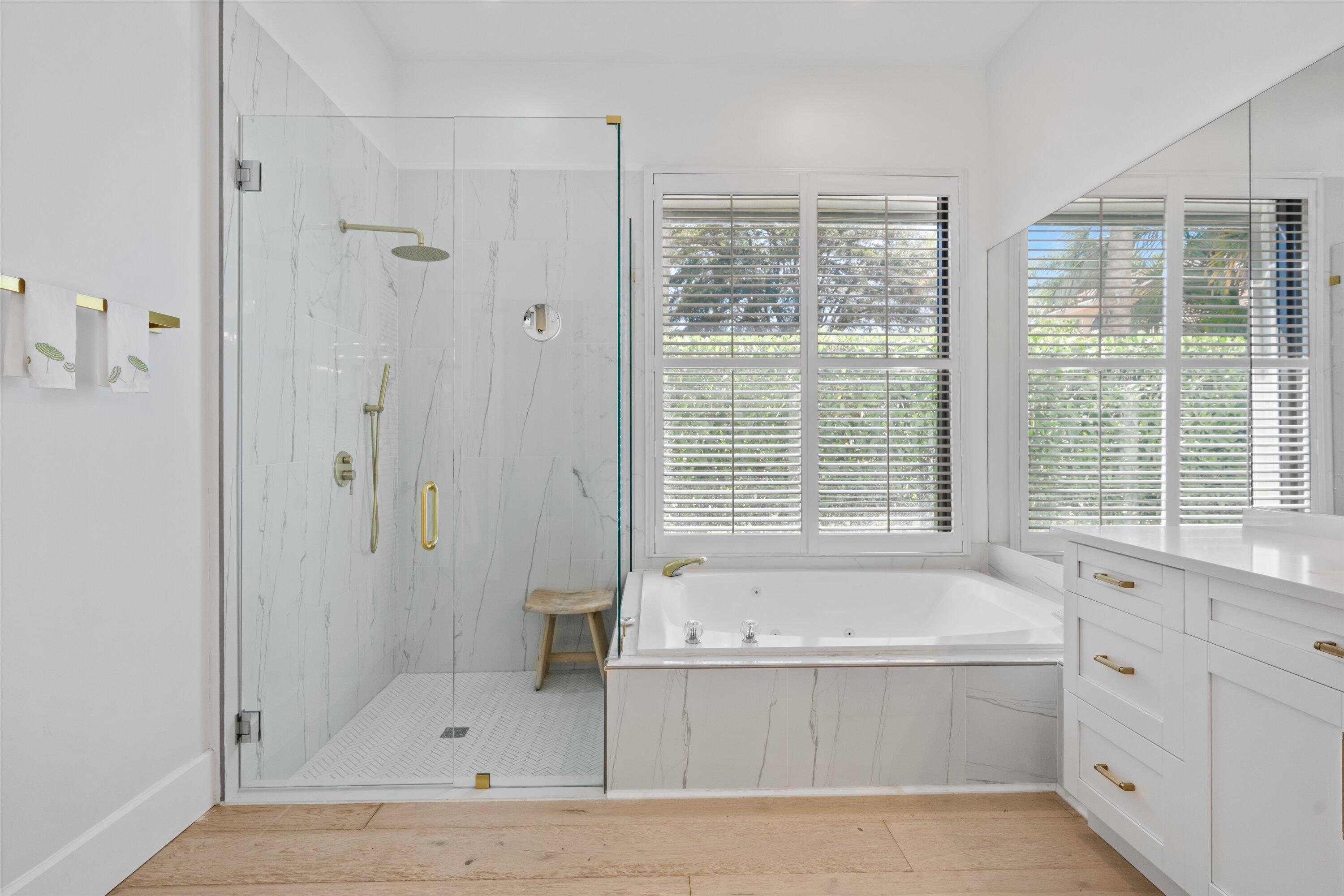 11139 Isle Brook Court