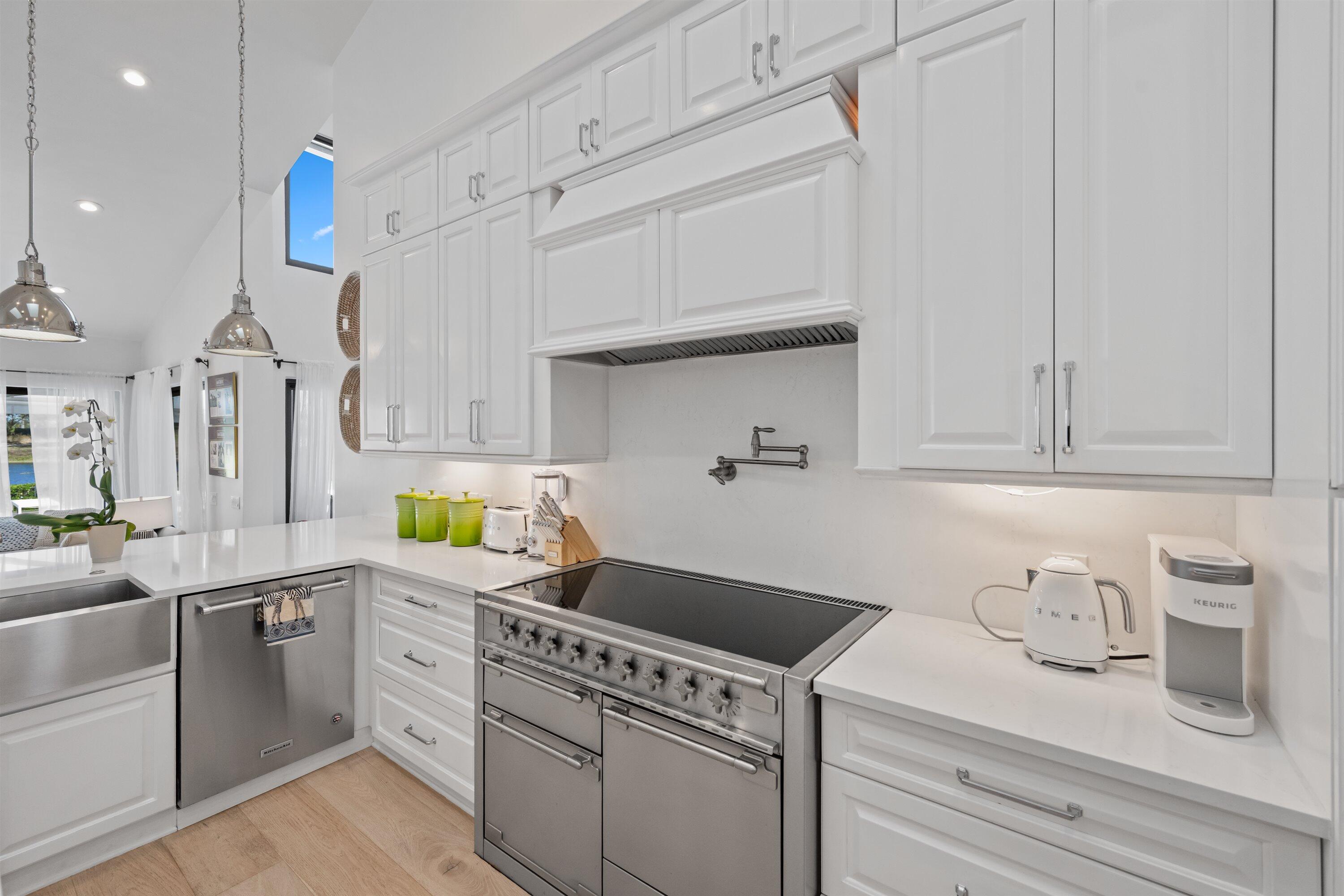 11139 Isle Brook Court