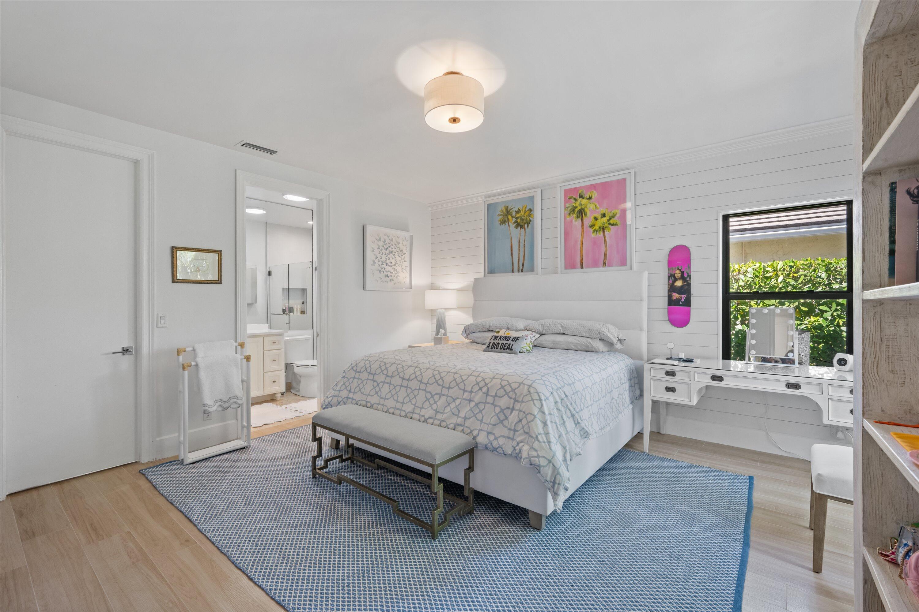 11139 Isle Brook Court