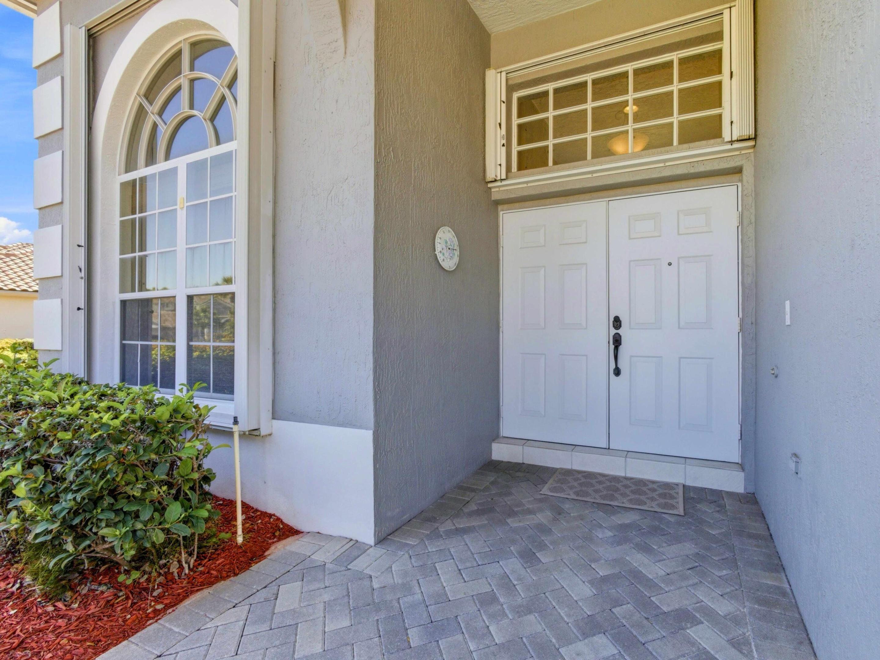 7123 Brunswick Circle