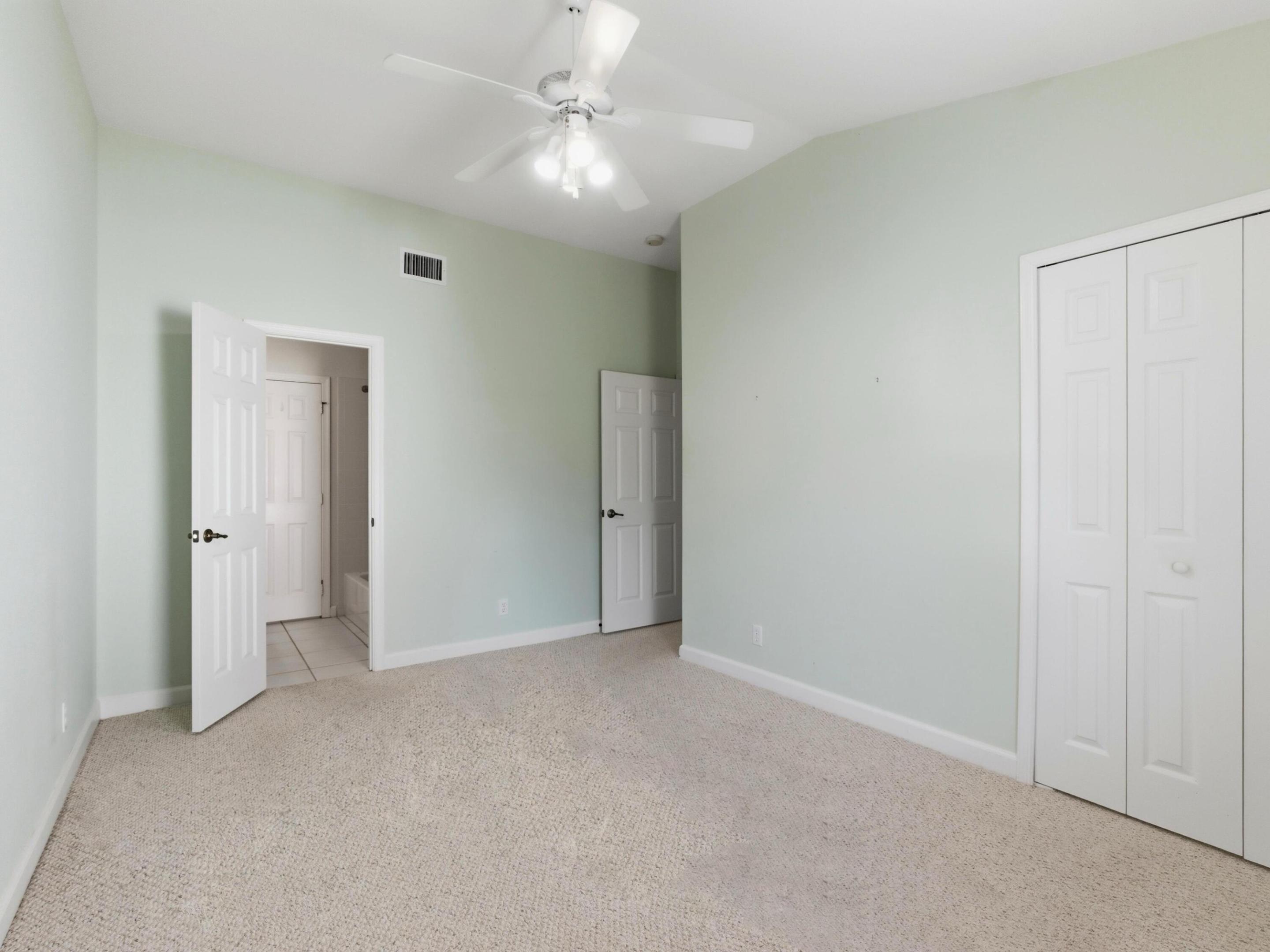 7123 Brunswick Circle