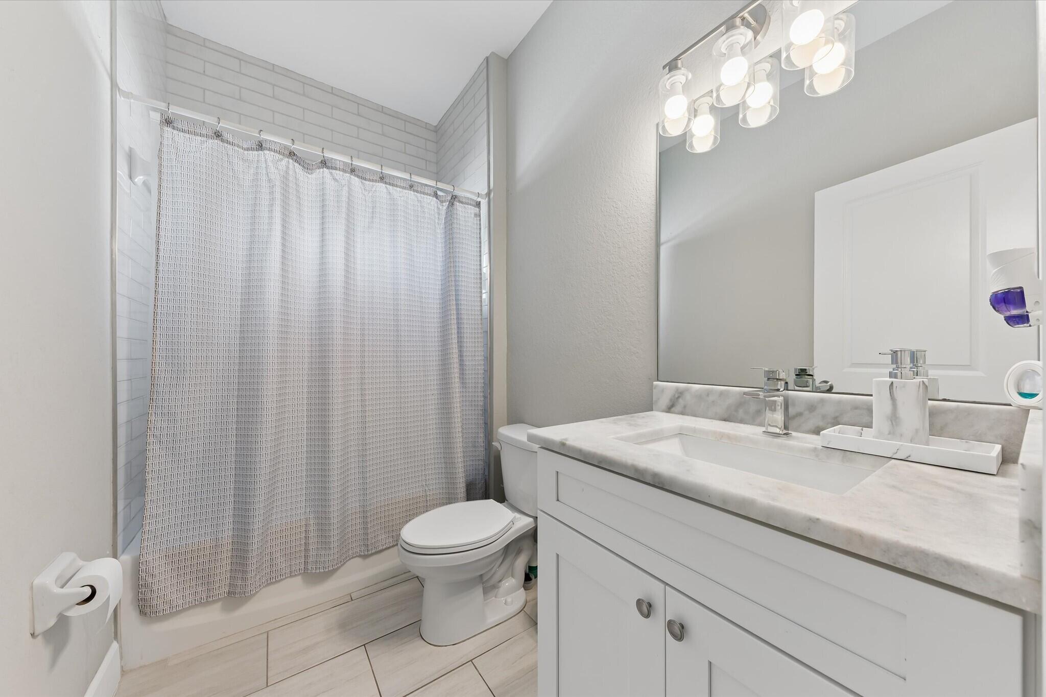 525 NW 12th Avenue