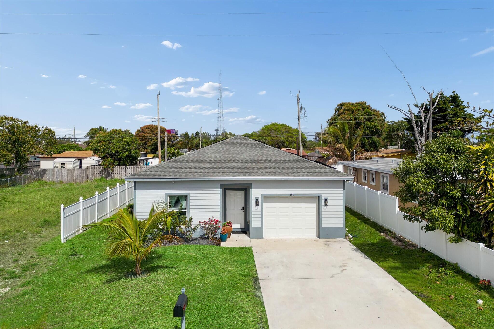 525 NW 12th Avenue