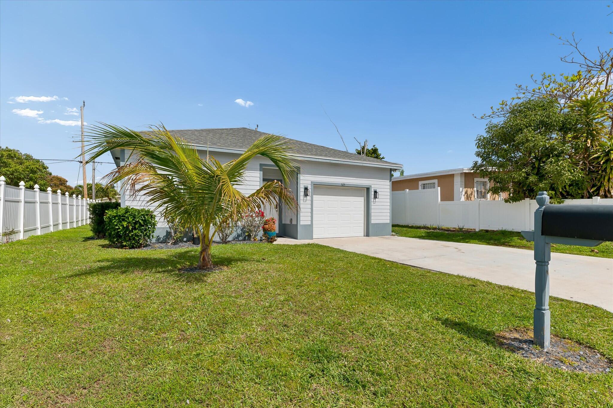 525 NW 12th Avenue