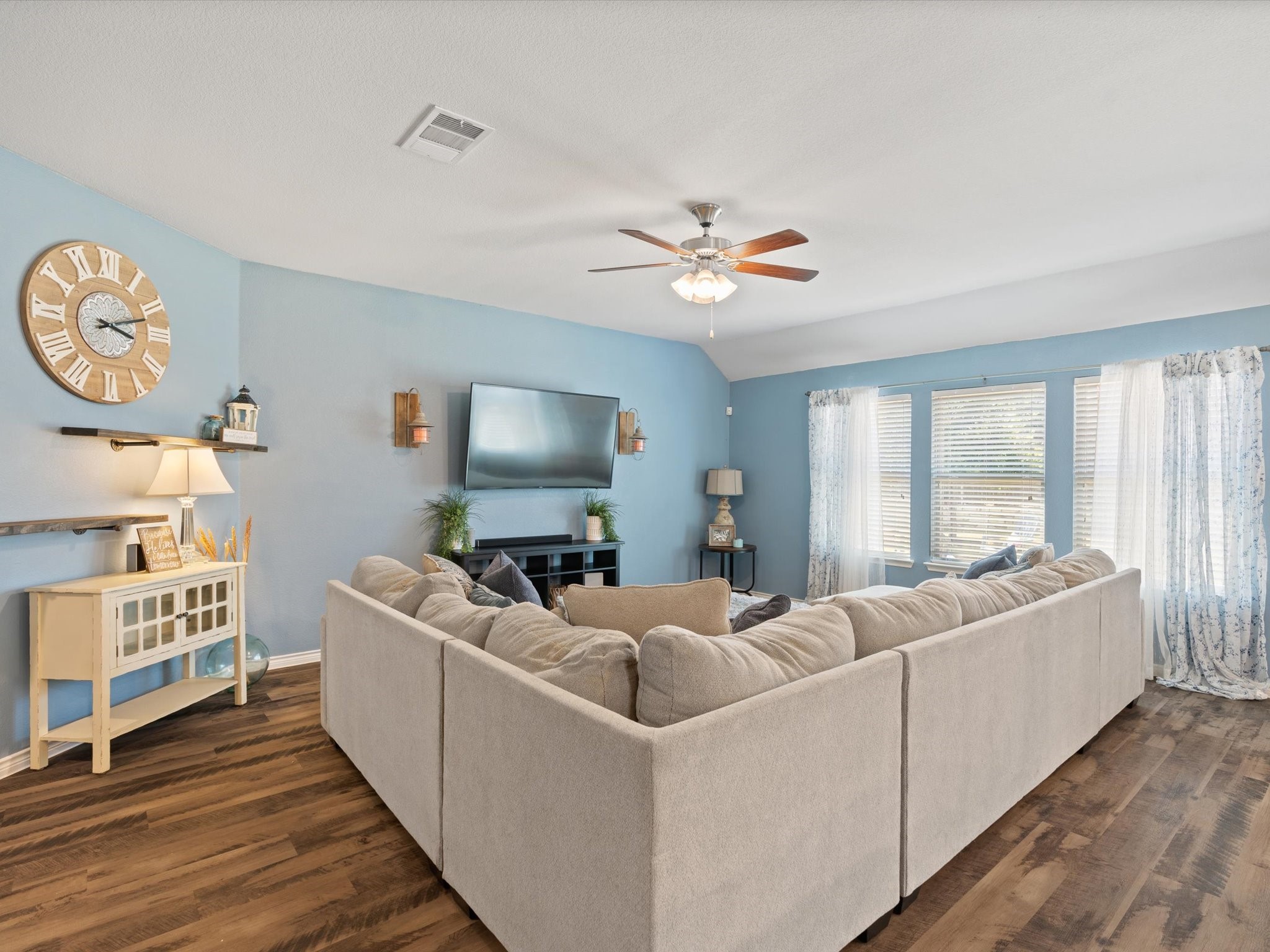 3209 Comal Drive