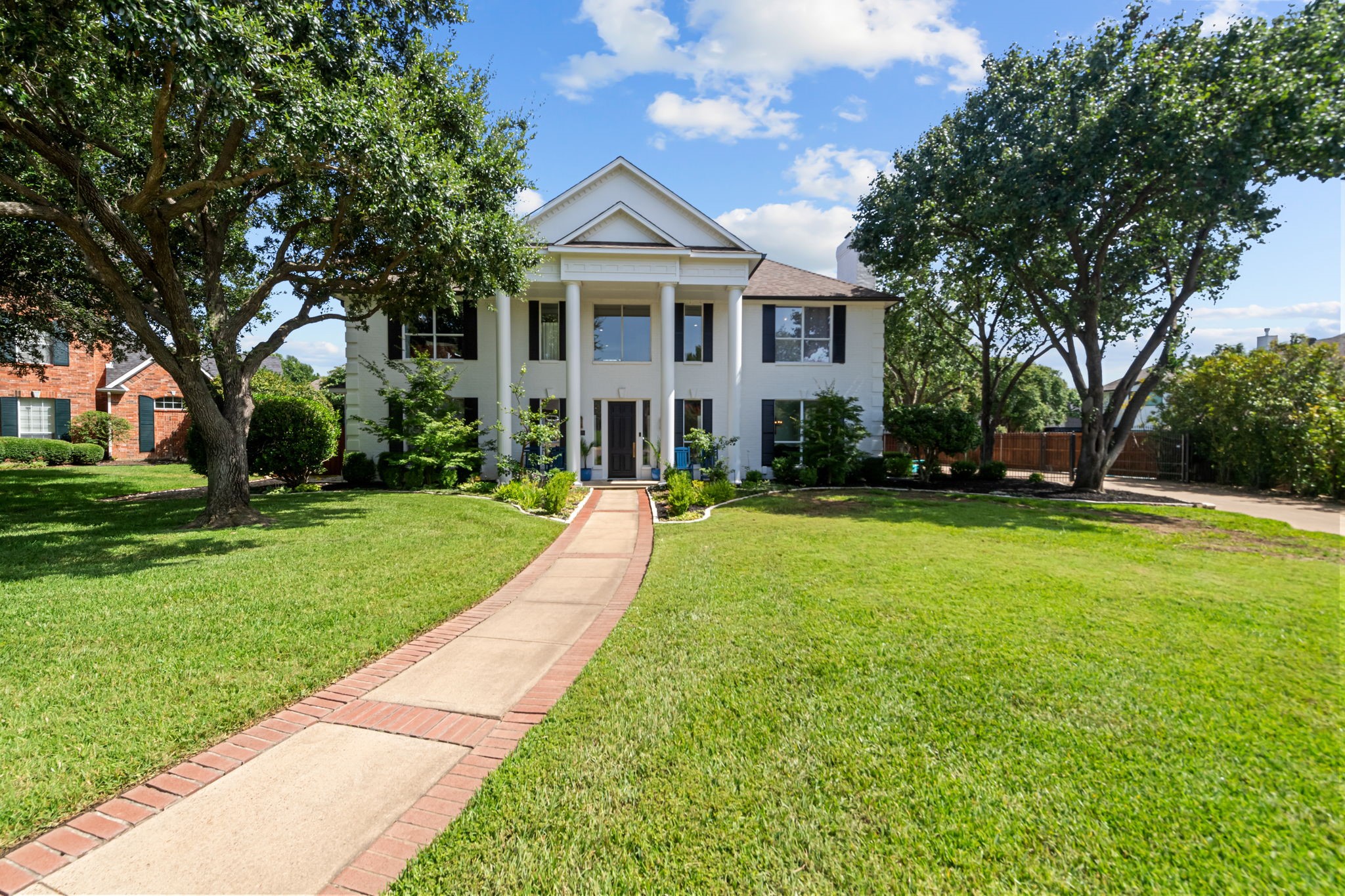 804 Woodcrest Court