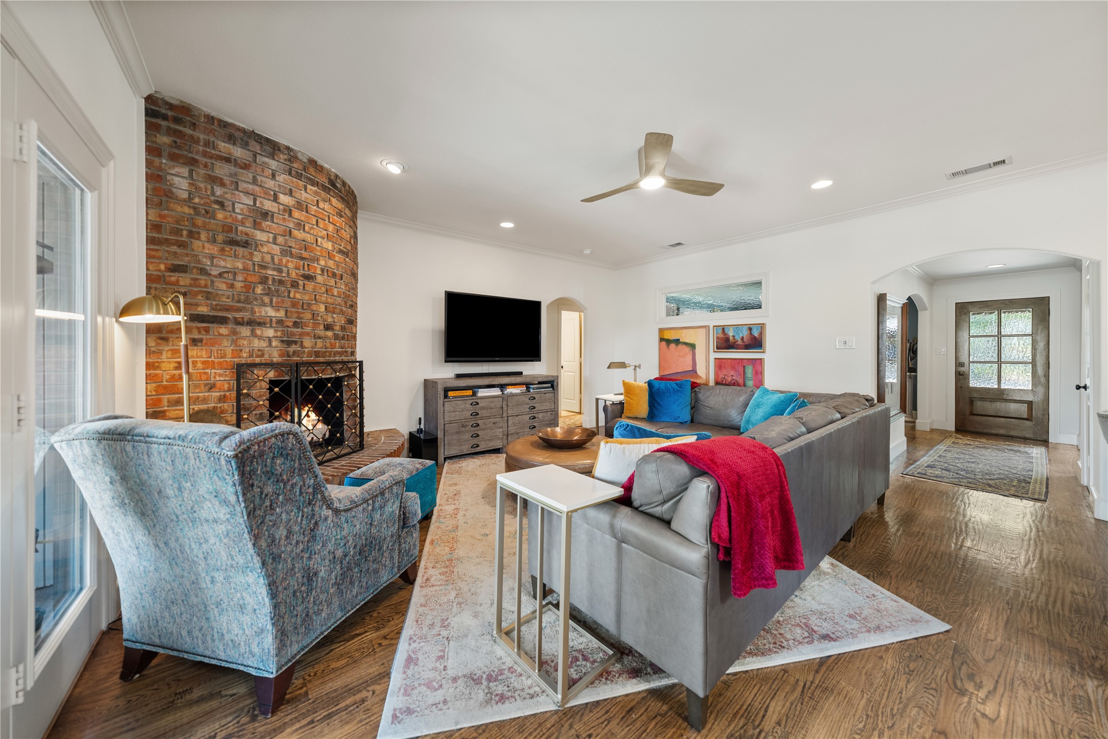 3217 Rolling Knoll Drive