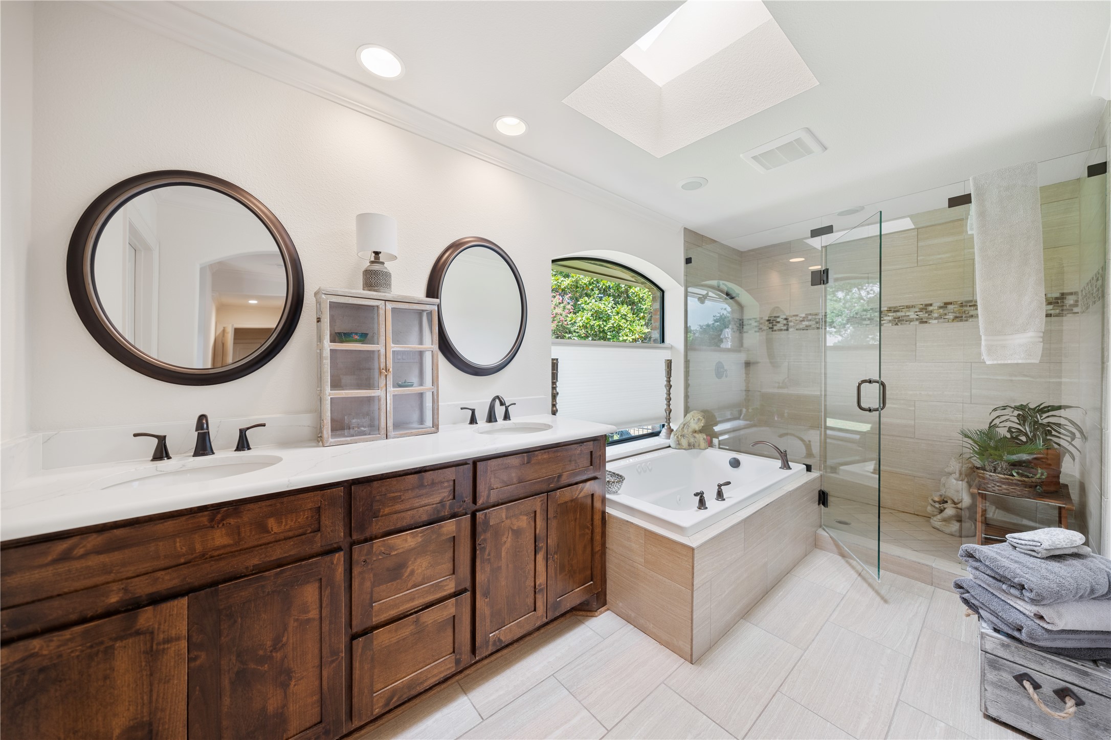 3217 Rolling Knoll Drive