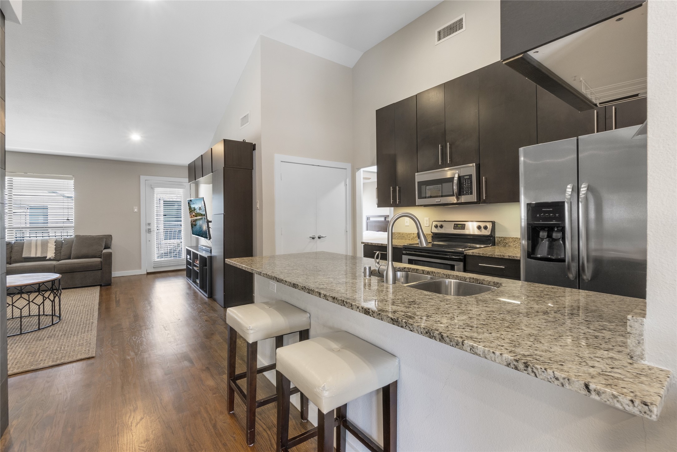 5806 Birchbrook Drive 206